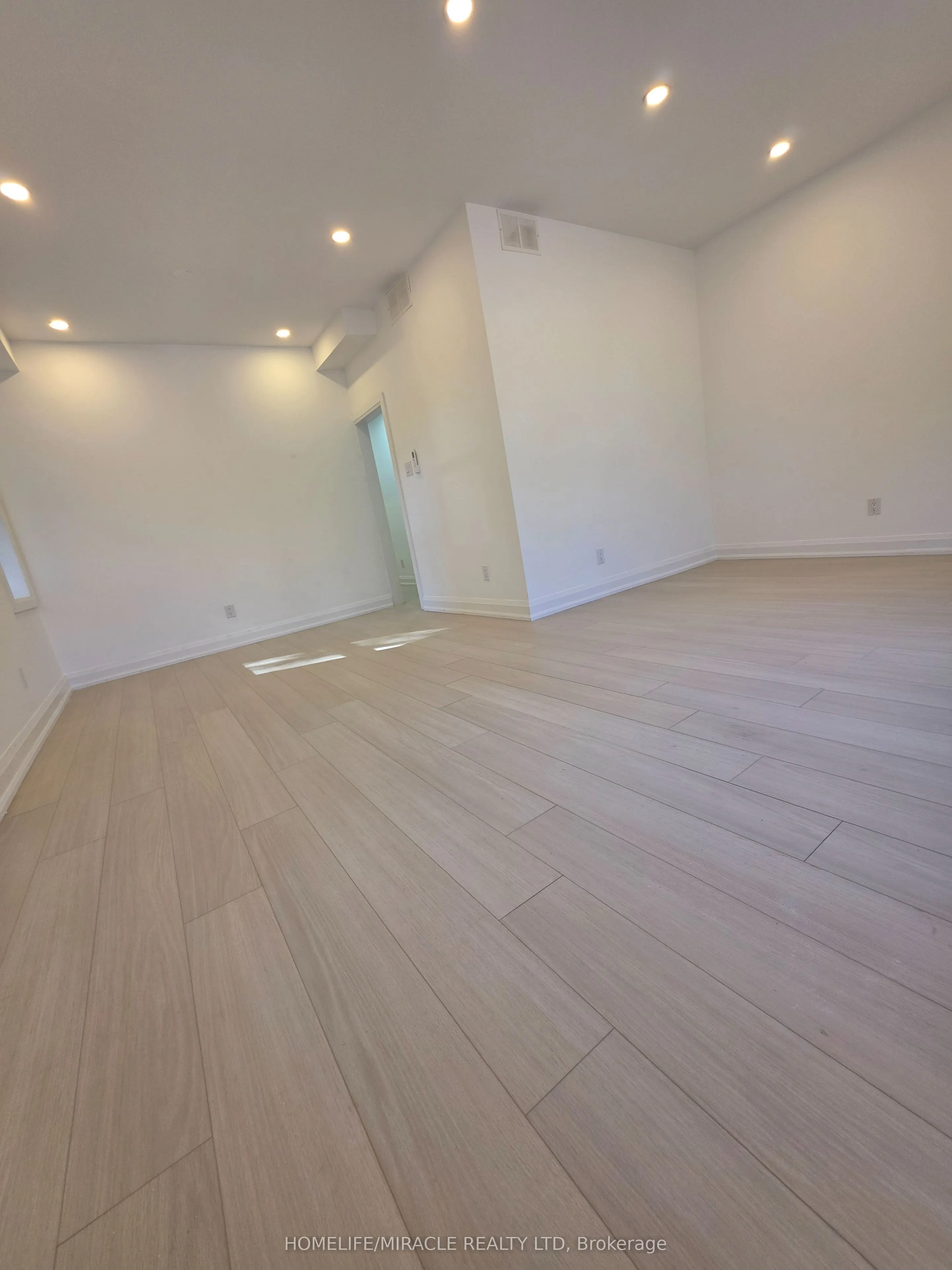 22 Rossander Court #Main - U-1