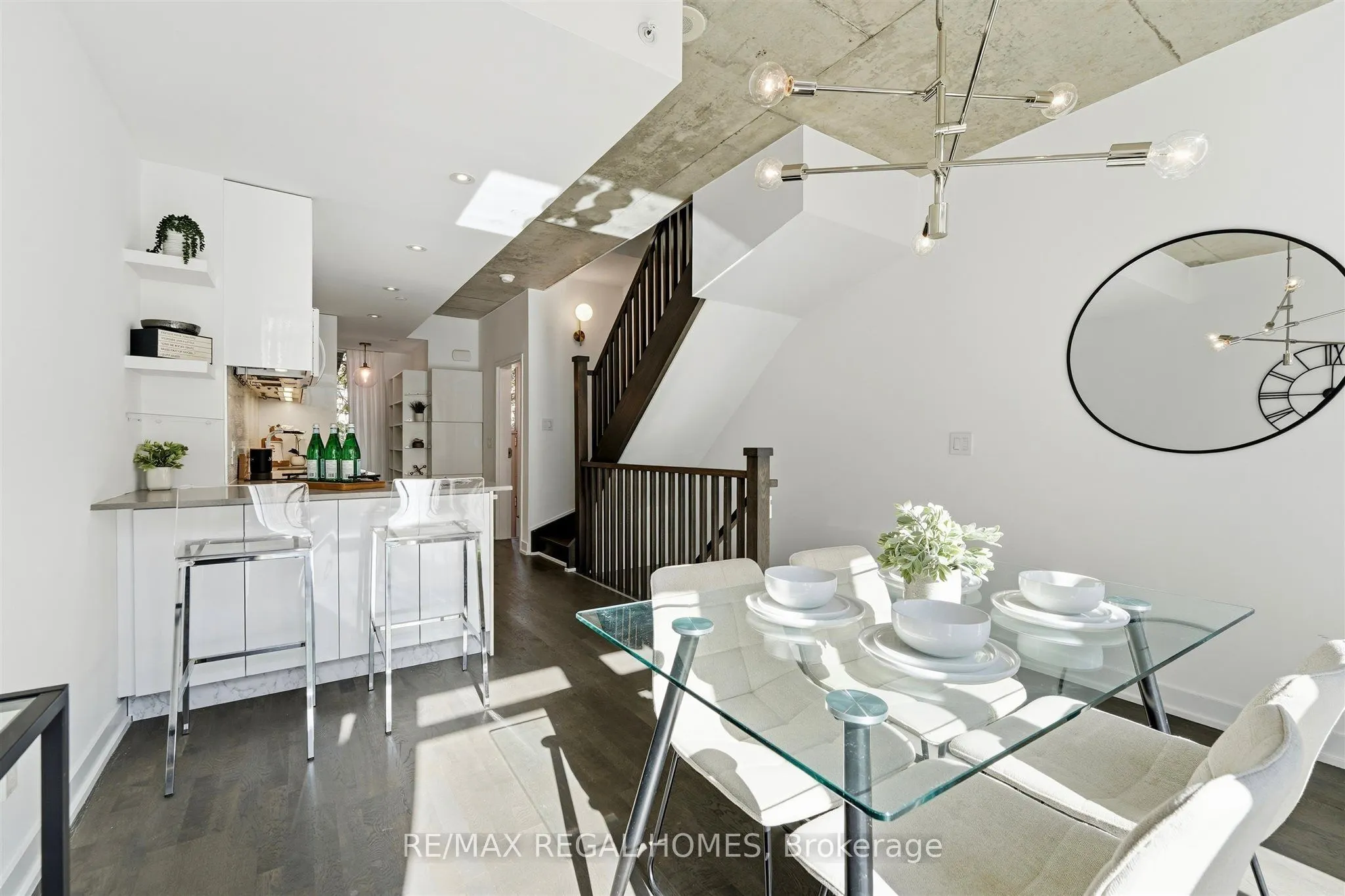1238 Dundas Street E #TH110