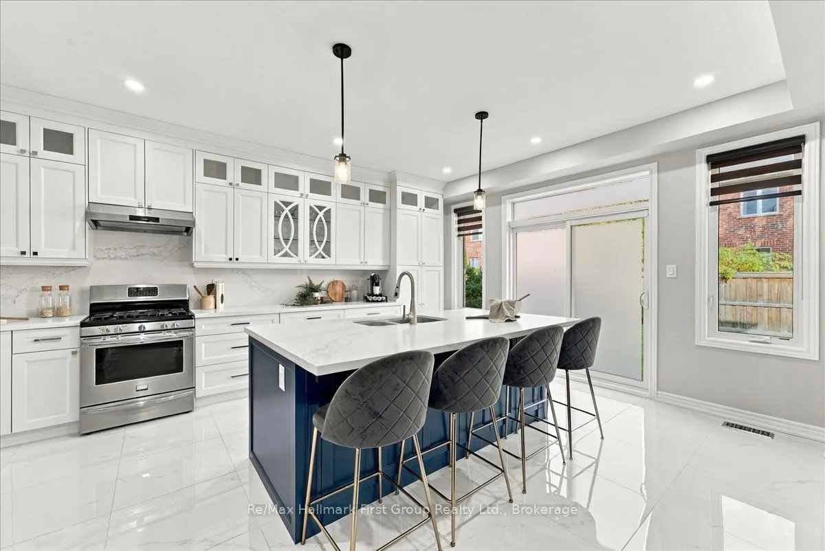 9 Tampsett Avenue