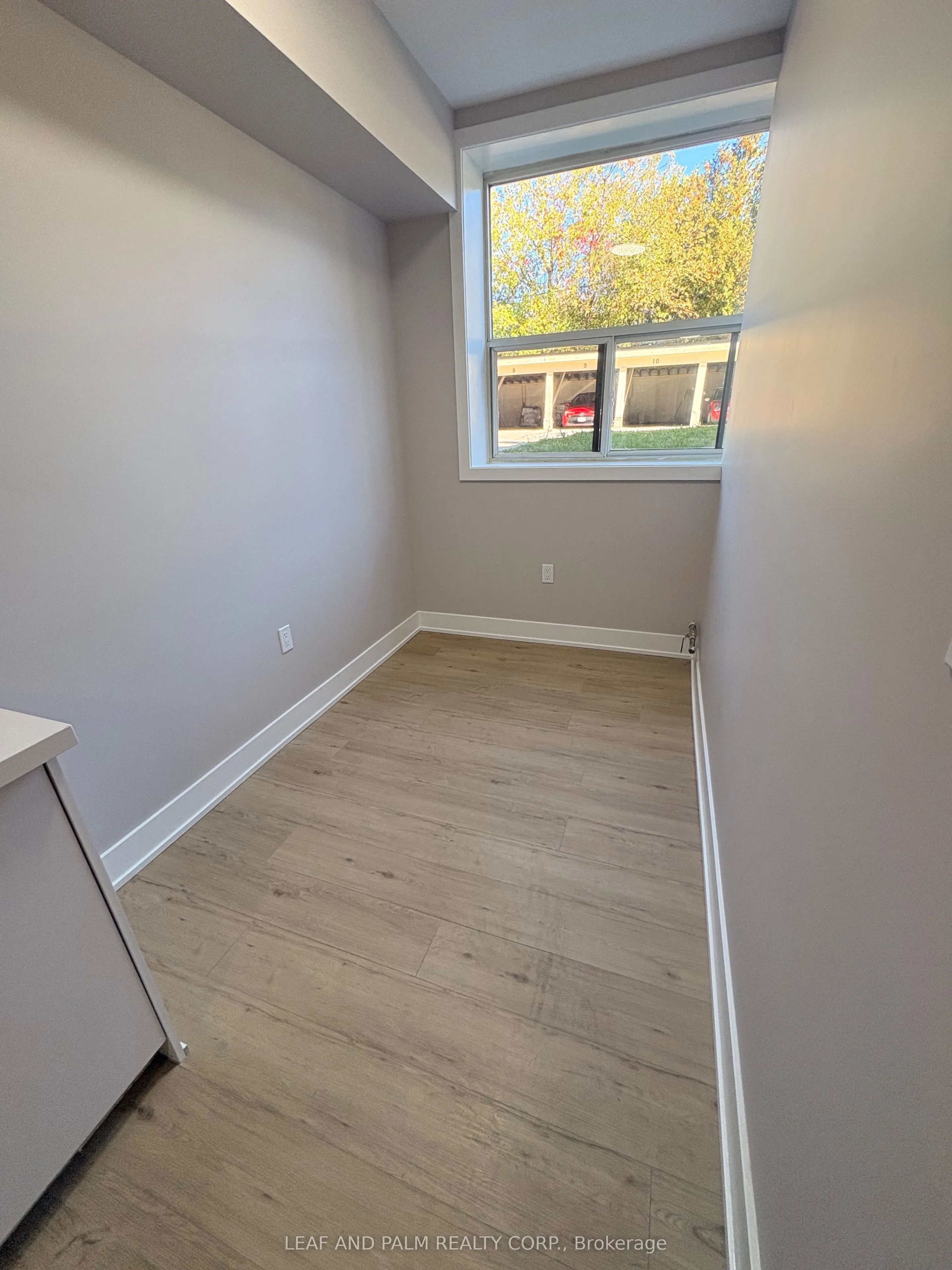 1689 Victoria Pk Avenue #100