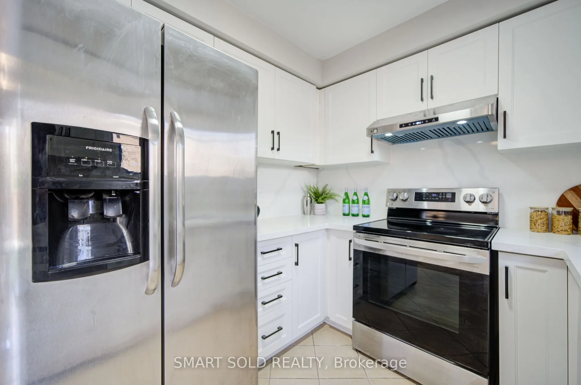 32 Brockman Crescent