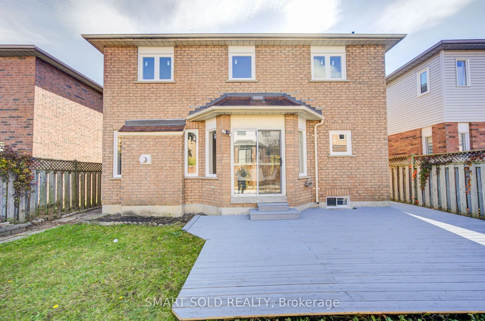 32 Brockman Crescent