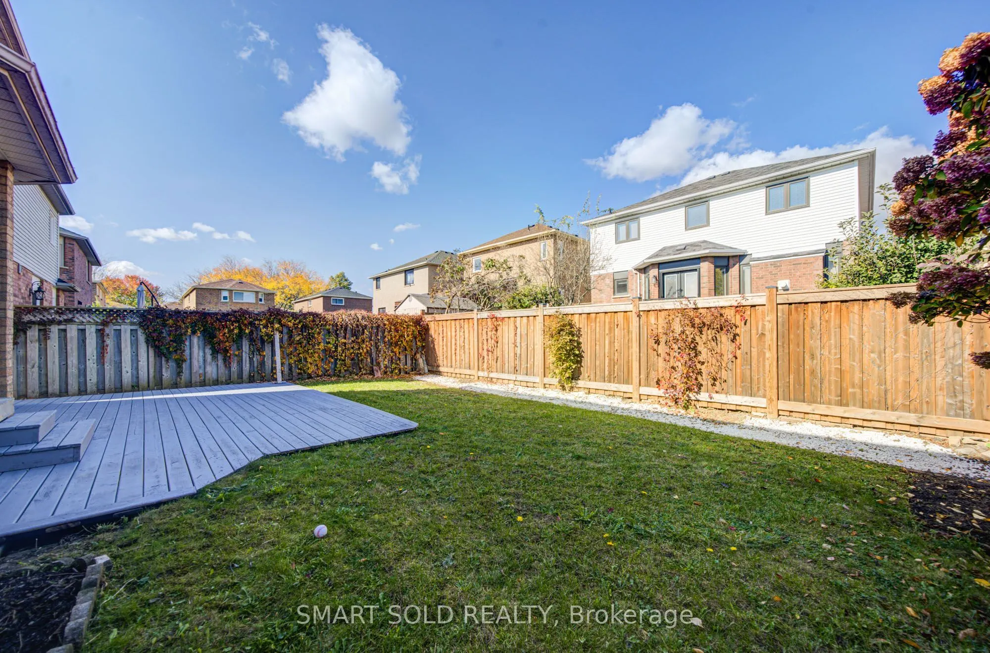 32 Brockman Crescent