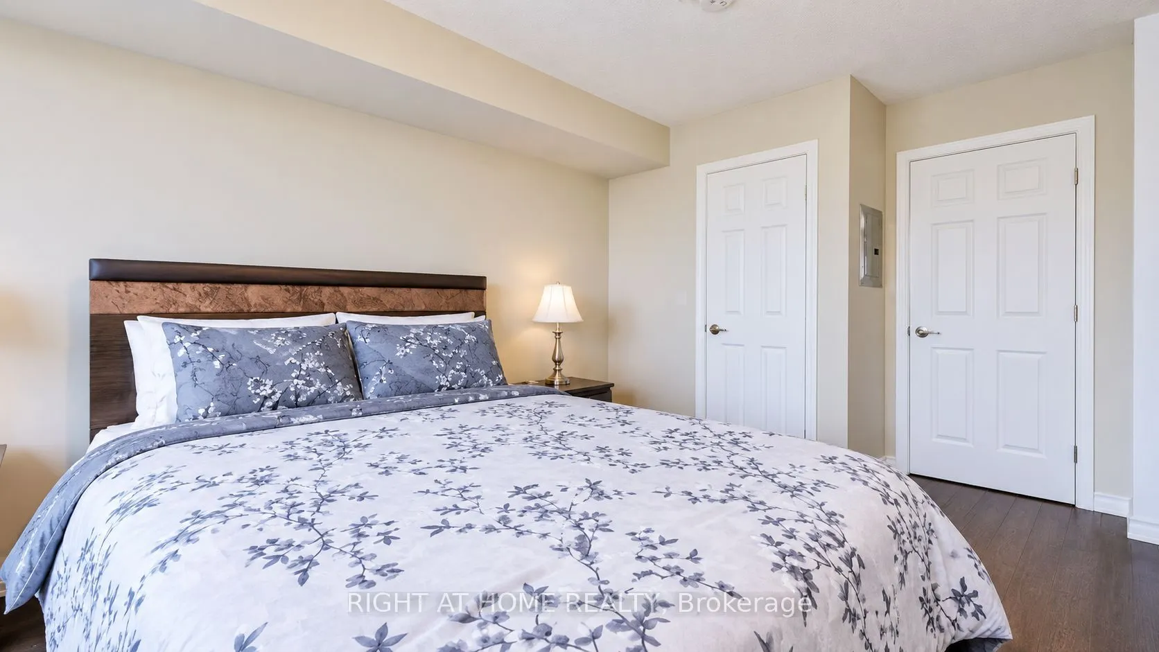 68 Grangeway Avenue #1612
