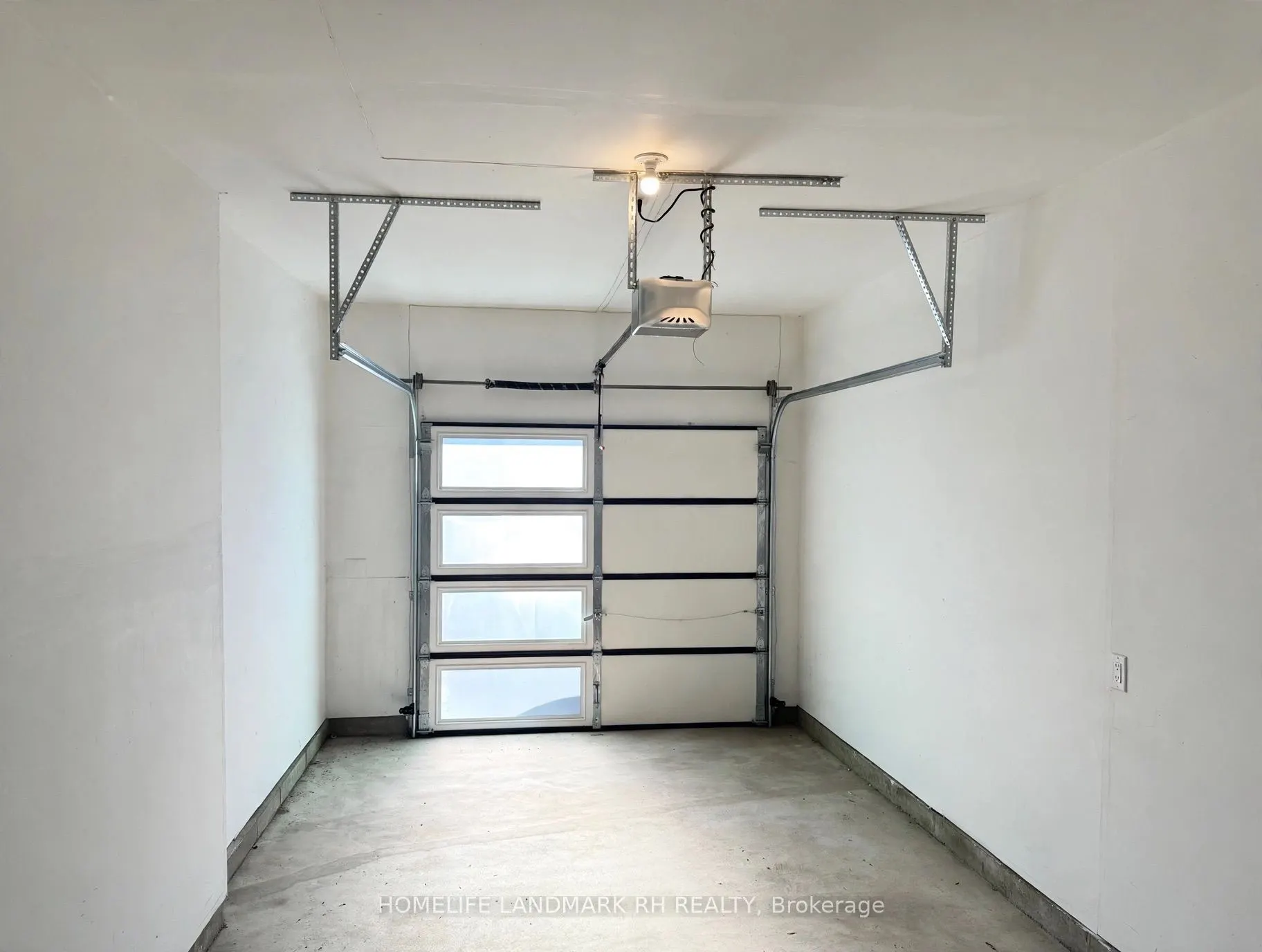 4 Bromfield Street