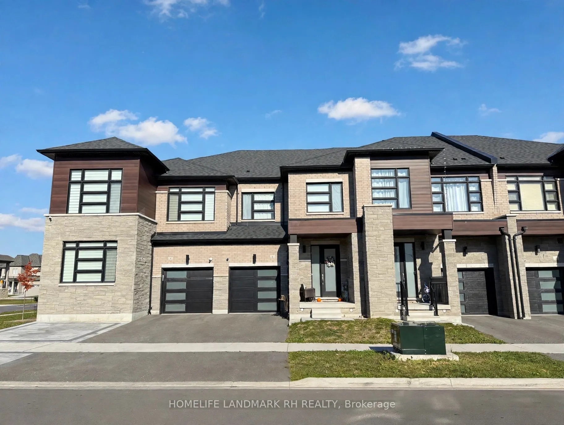4 Bromfield Street