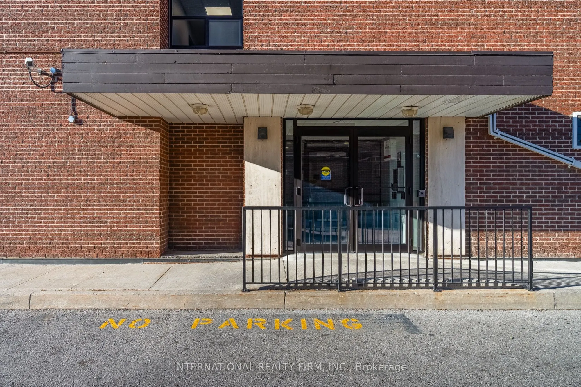 4064 Lawrence Avenue E #323