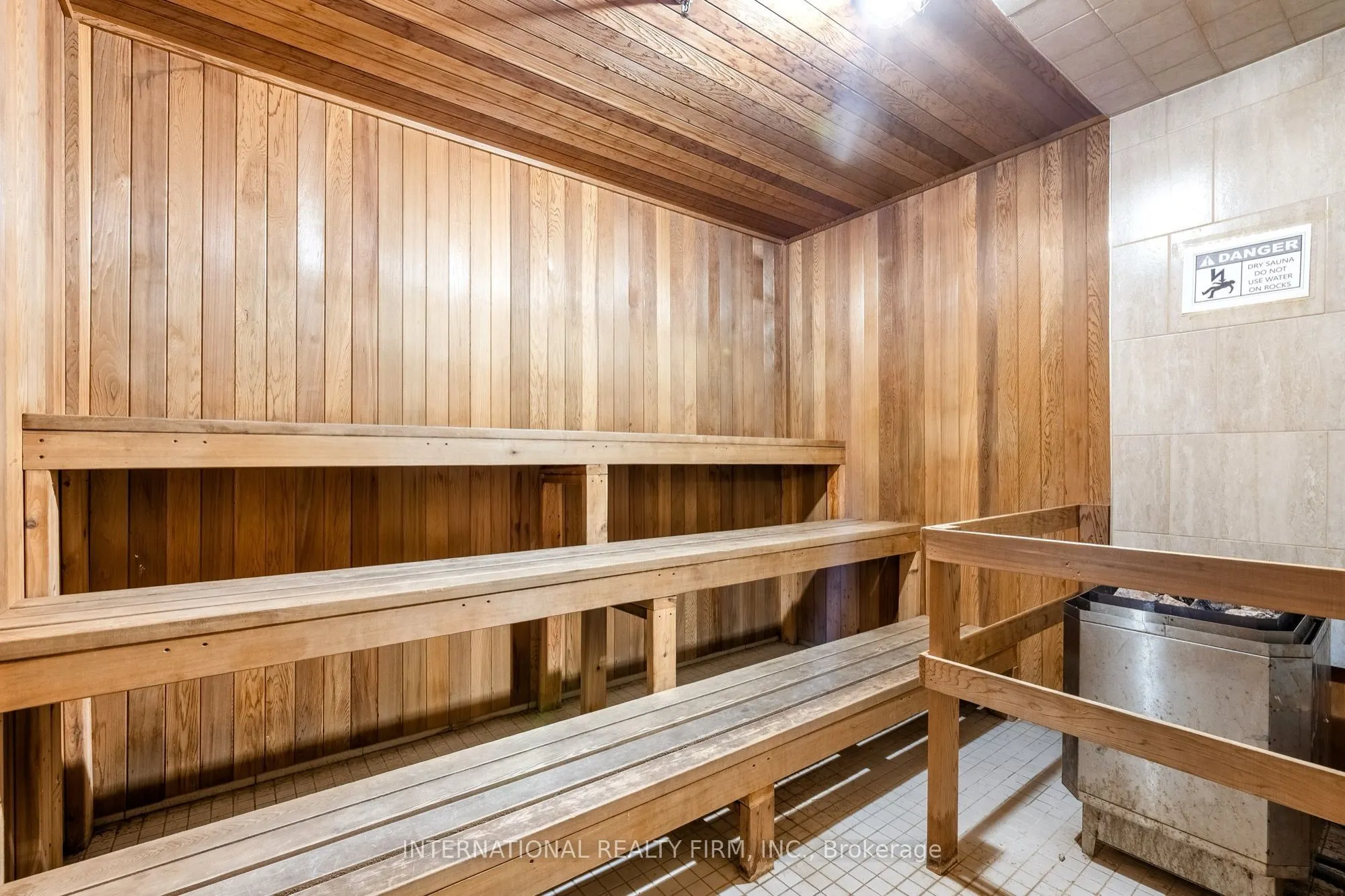 4064 Lawrence Avenue E #323