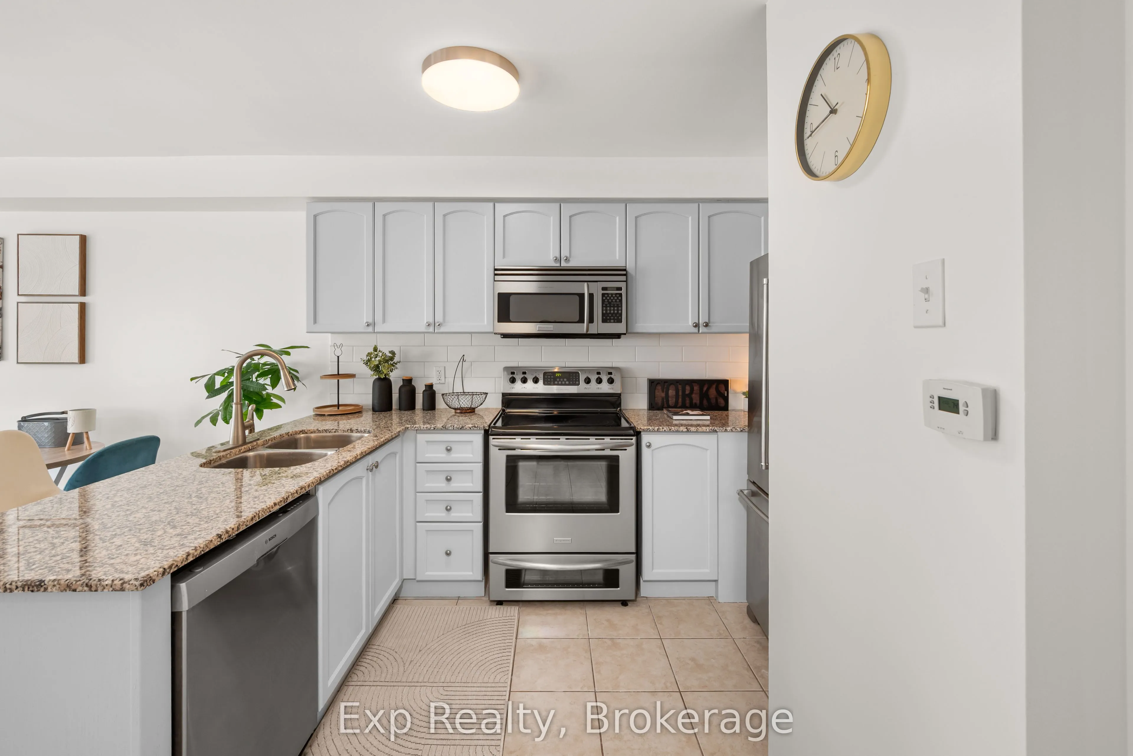 112 Richard Davies Crescent