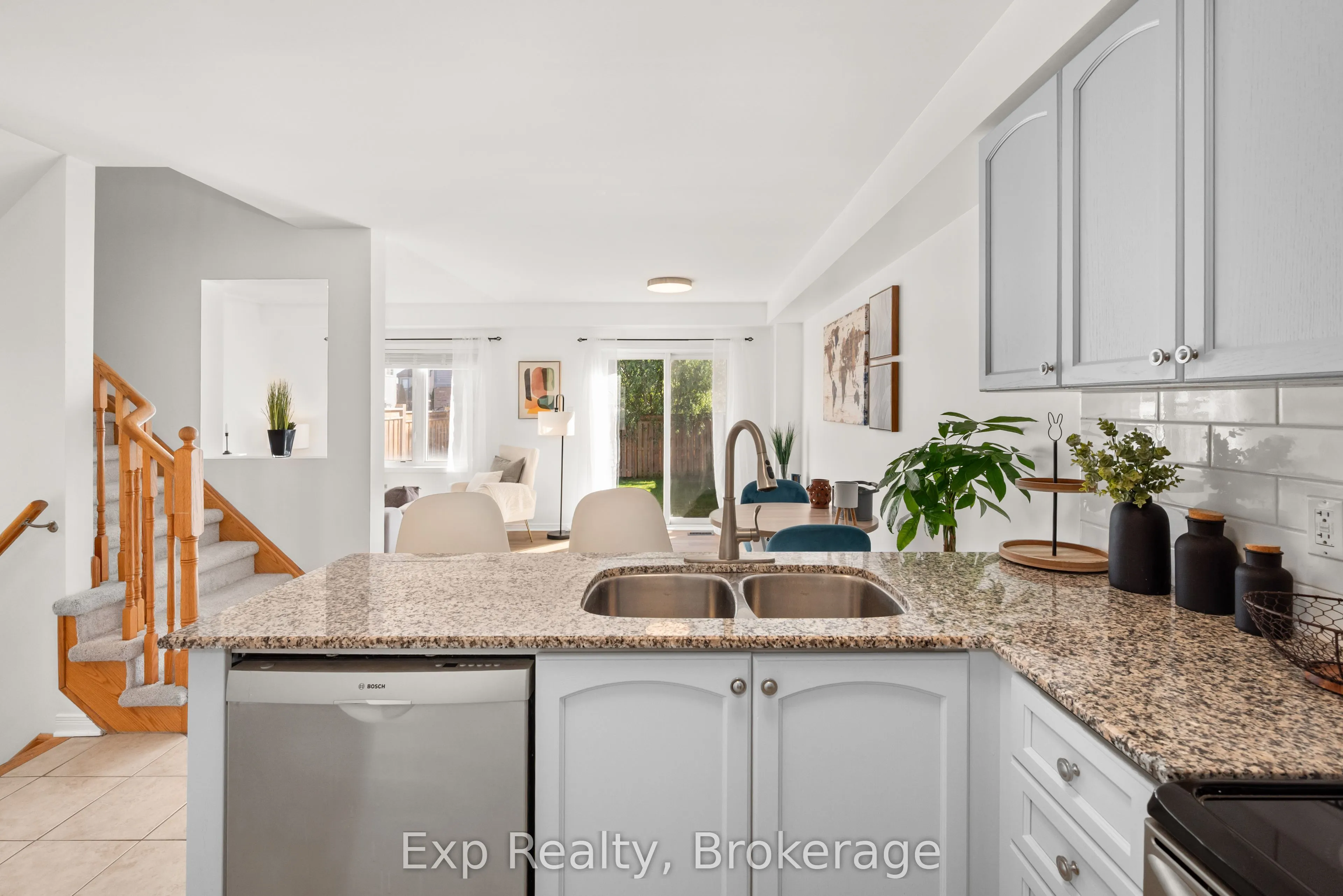 112 Richard Davies Crescent
