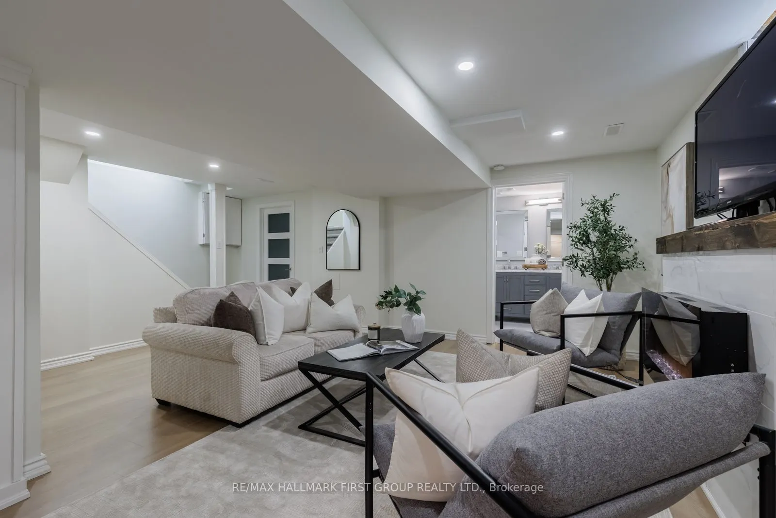 148 Sandringham Drive