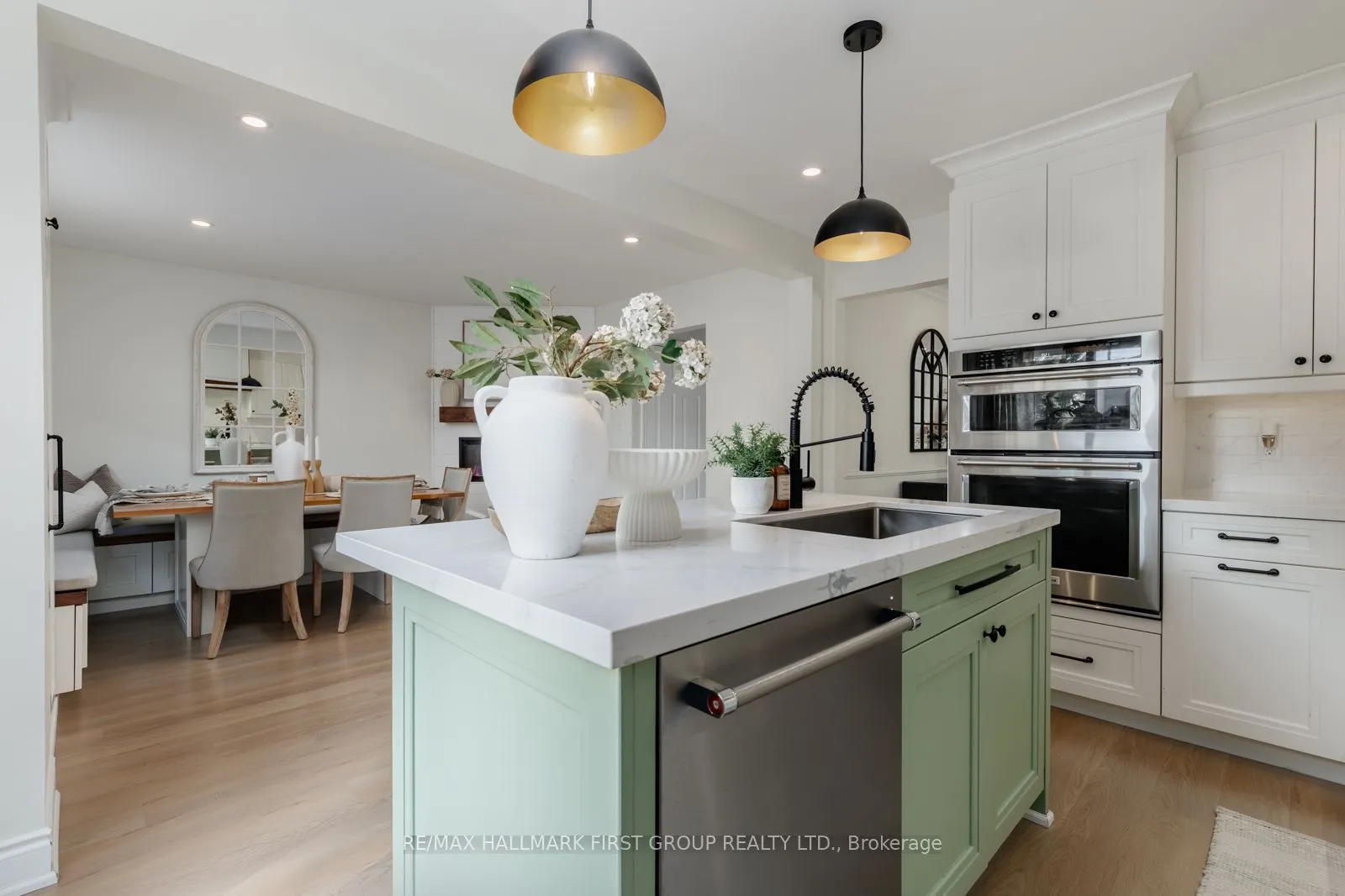 148 Sandringham Drive