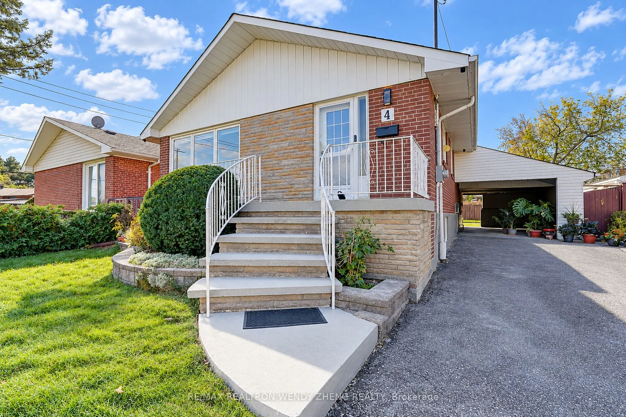 4 Amethyst Road