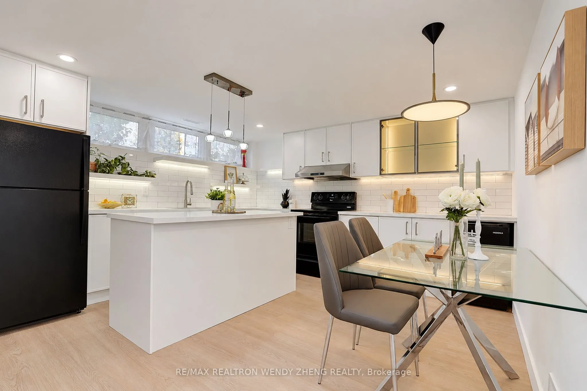4 Amethyst Road