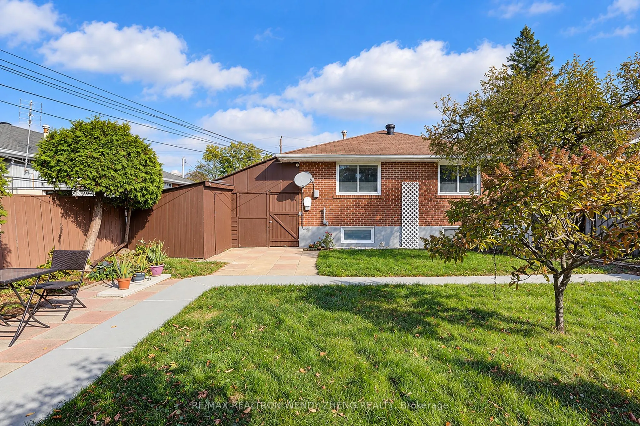 4 Amethyst Road
