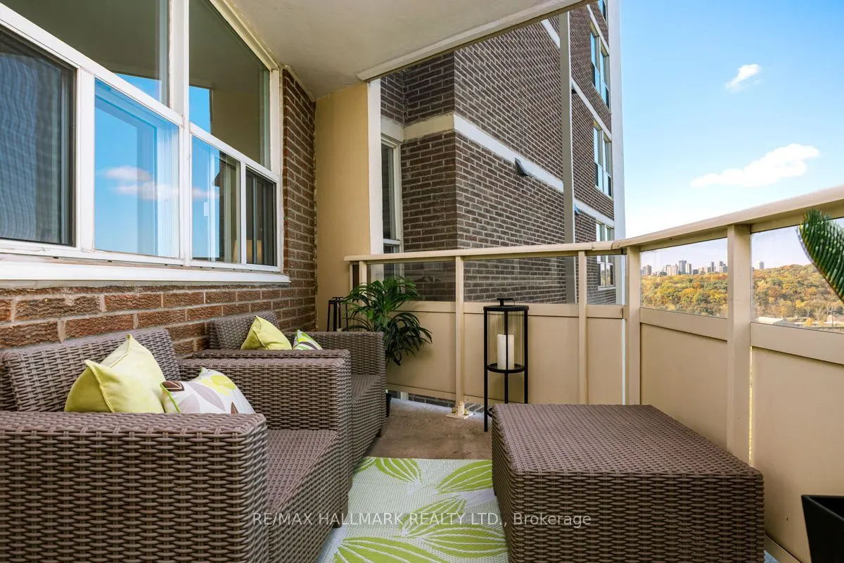 980 Broadview Avenue #804