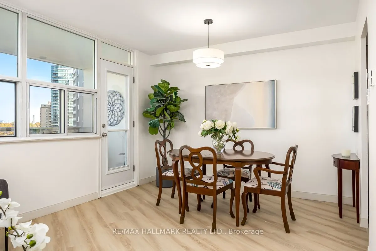 980 Broadview Avenue #804