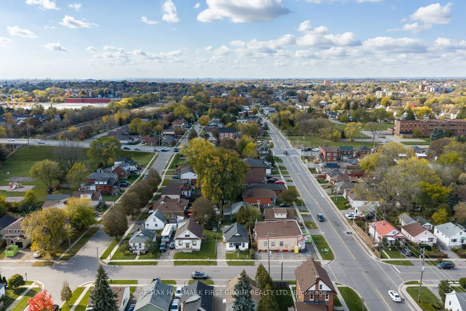 350 Oshawa Boulevard S