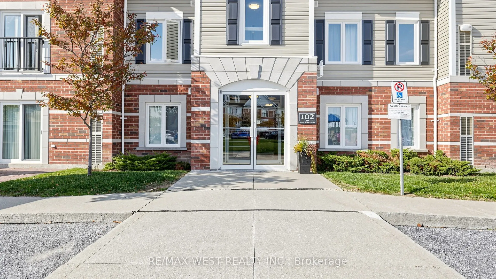 102 Aspen Springs Drive #105