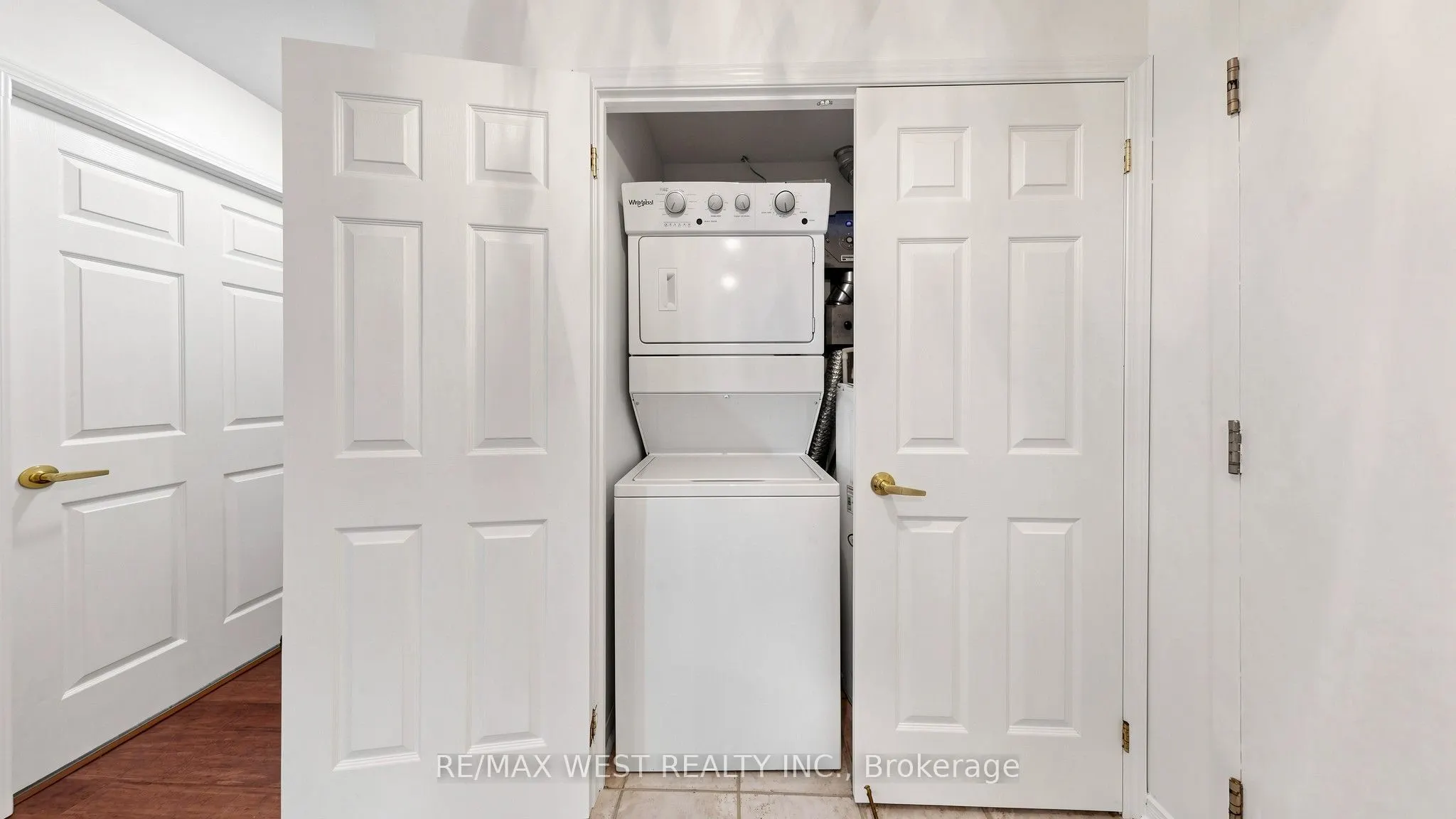 102 Aspen Springs Drive #105