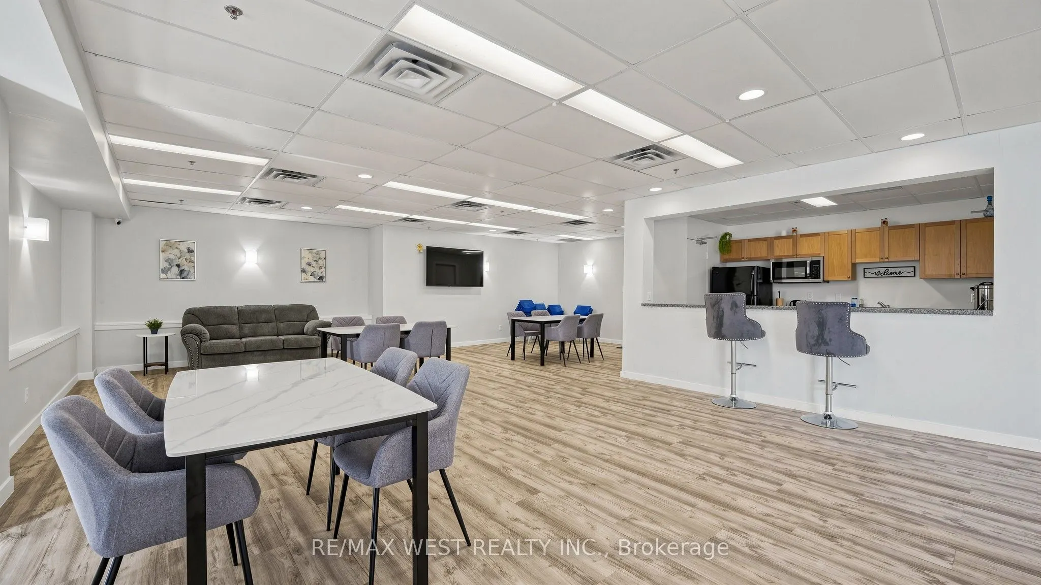 102 Aspen Springs Drive #105