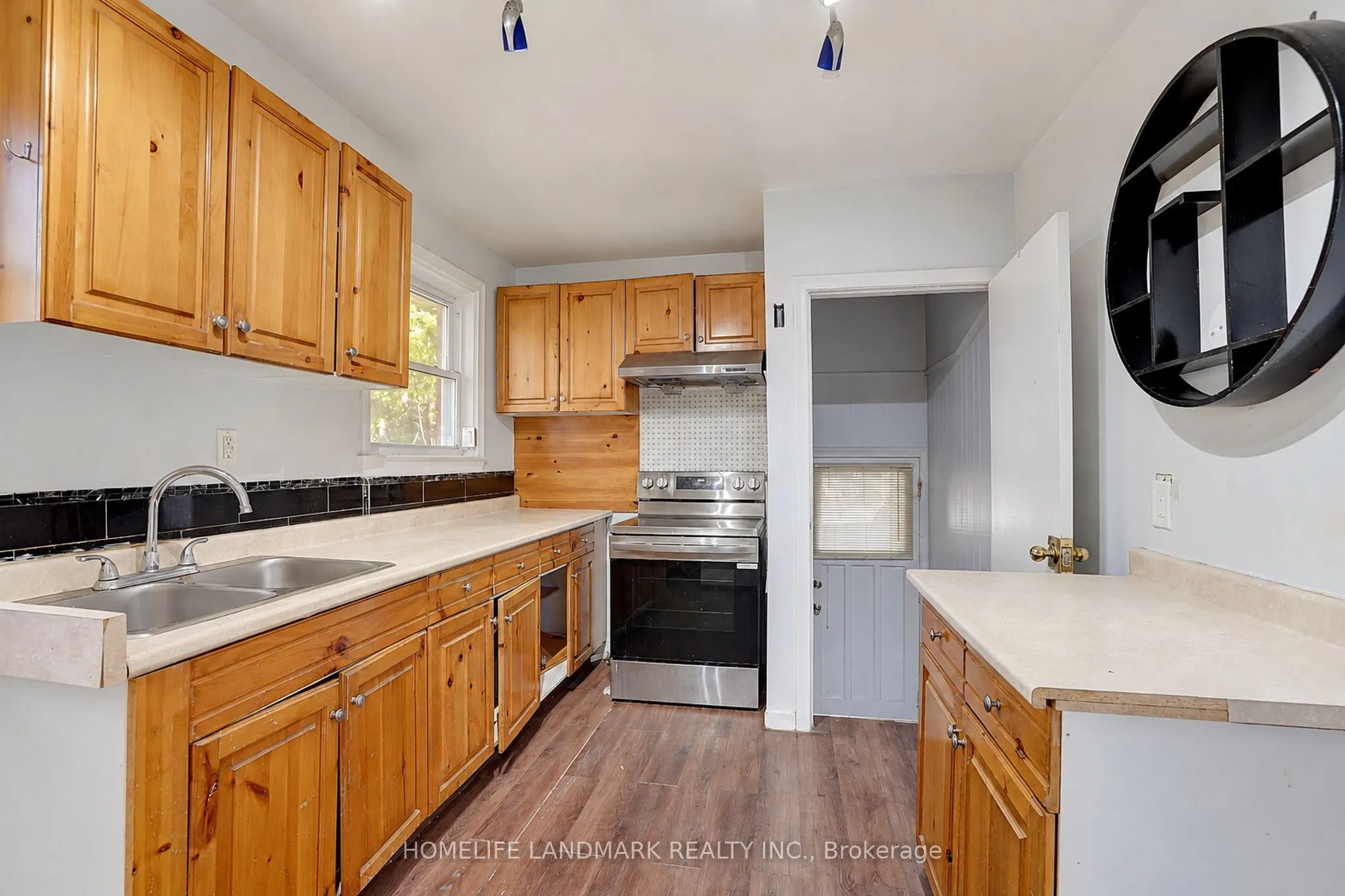 84 Melchior Drive