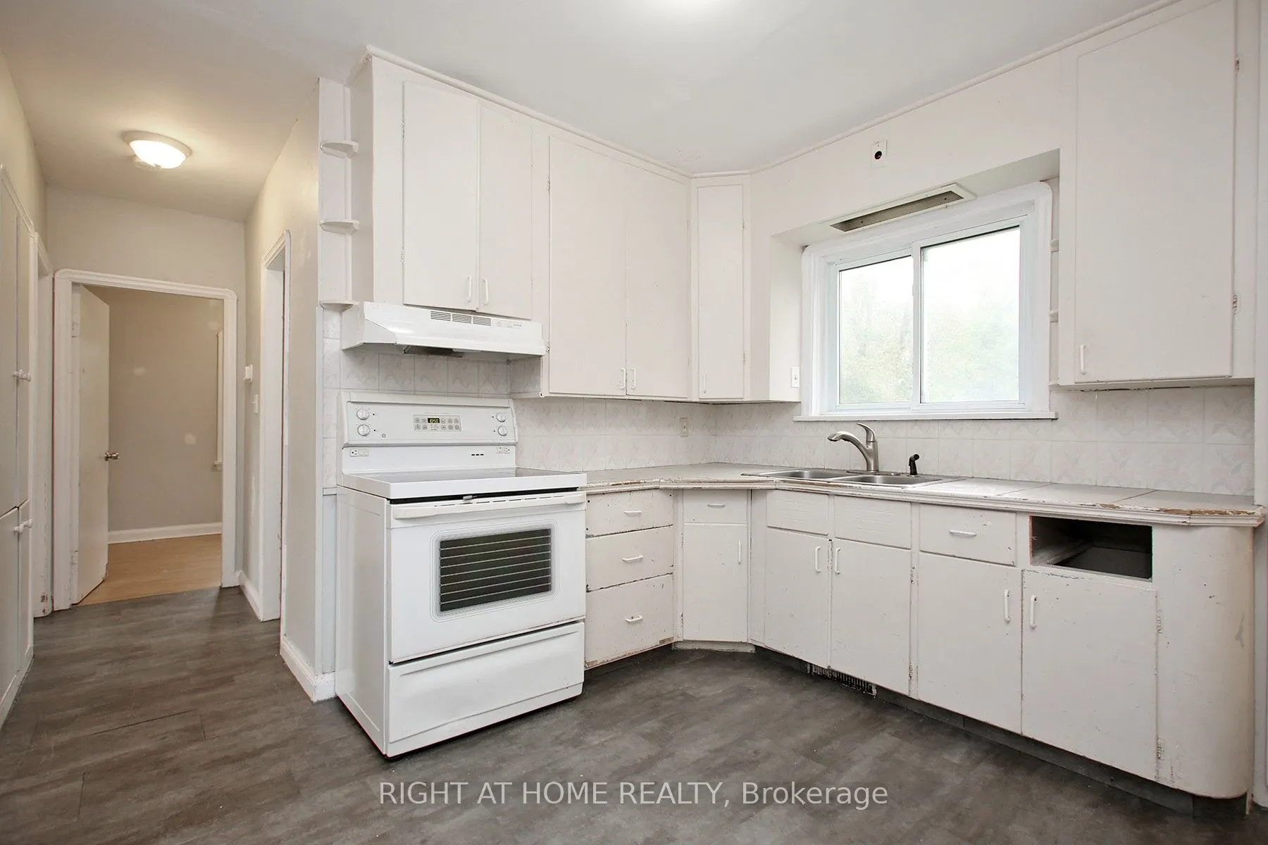 1438 Nash Road