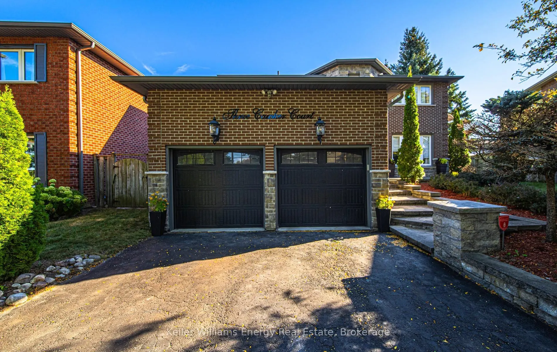 3 Cawker Court
