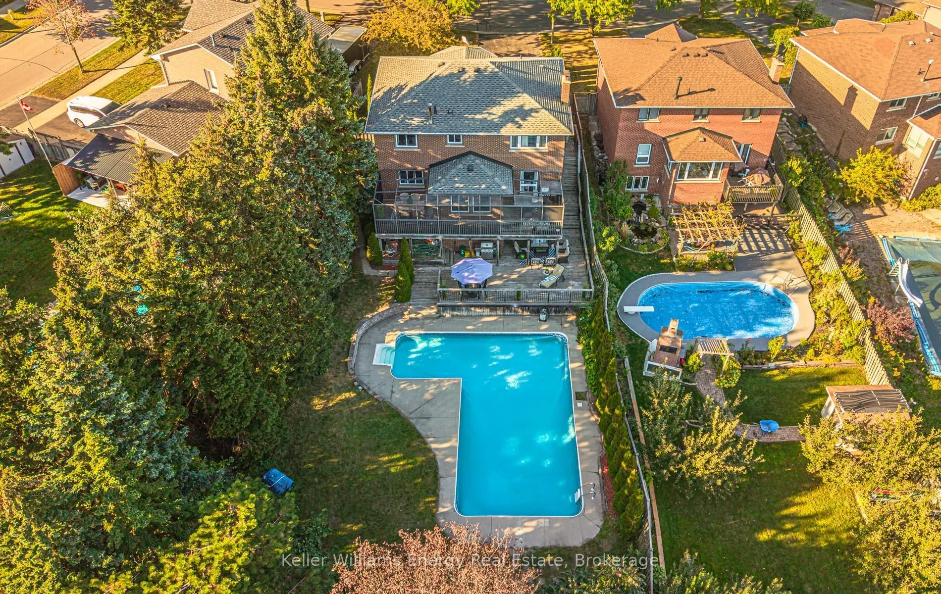 3 Cawker Court