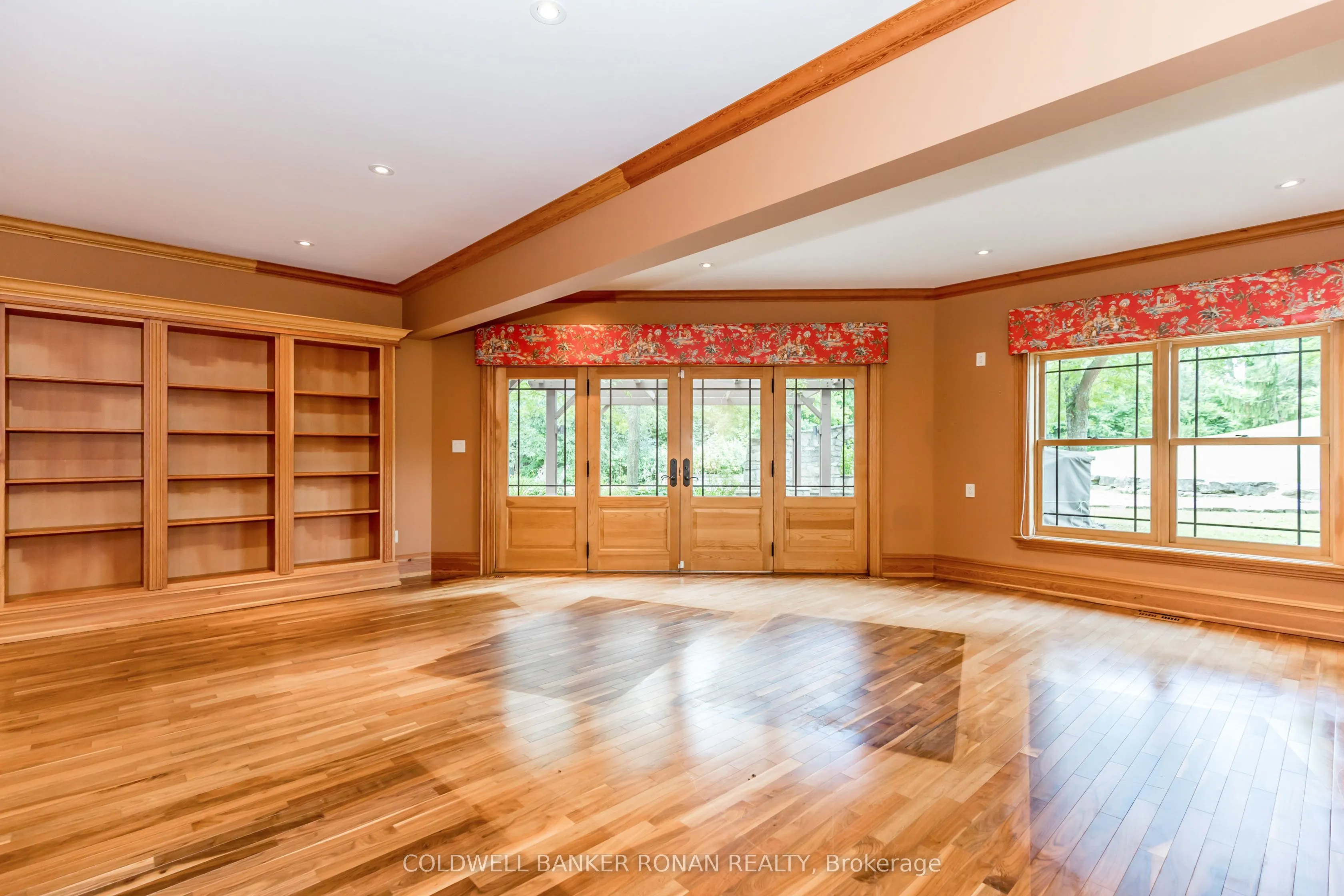 320 Chalk Lake Road