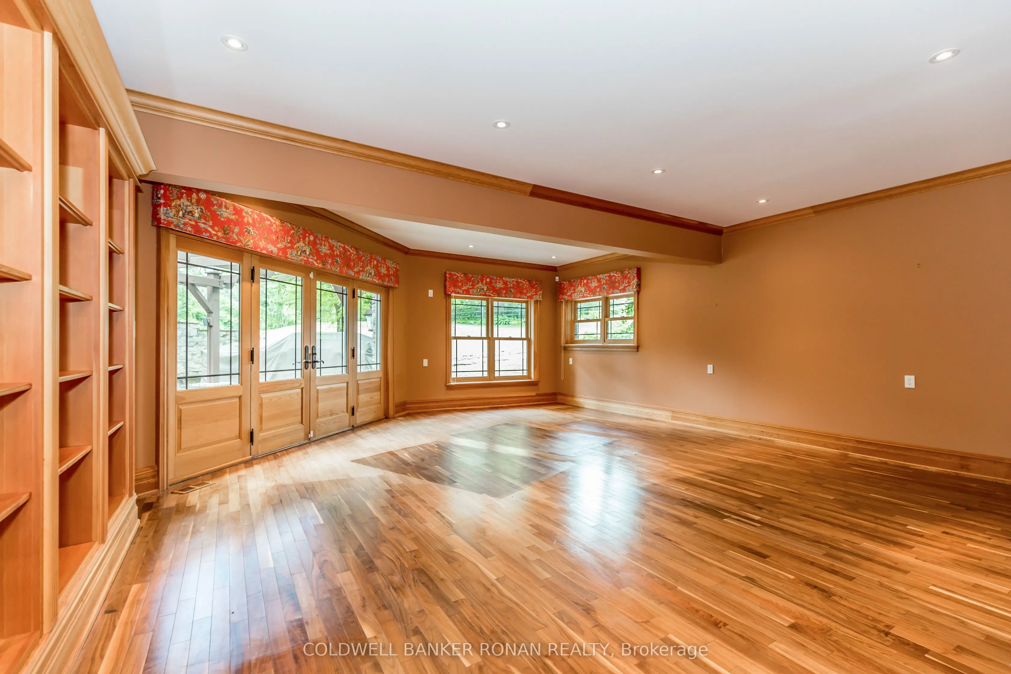 320 Chalk Lake Road