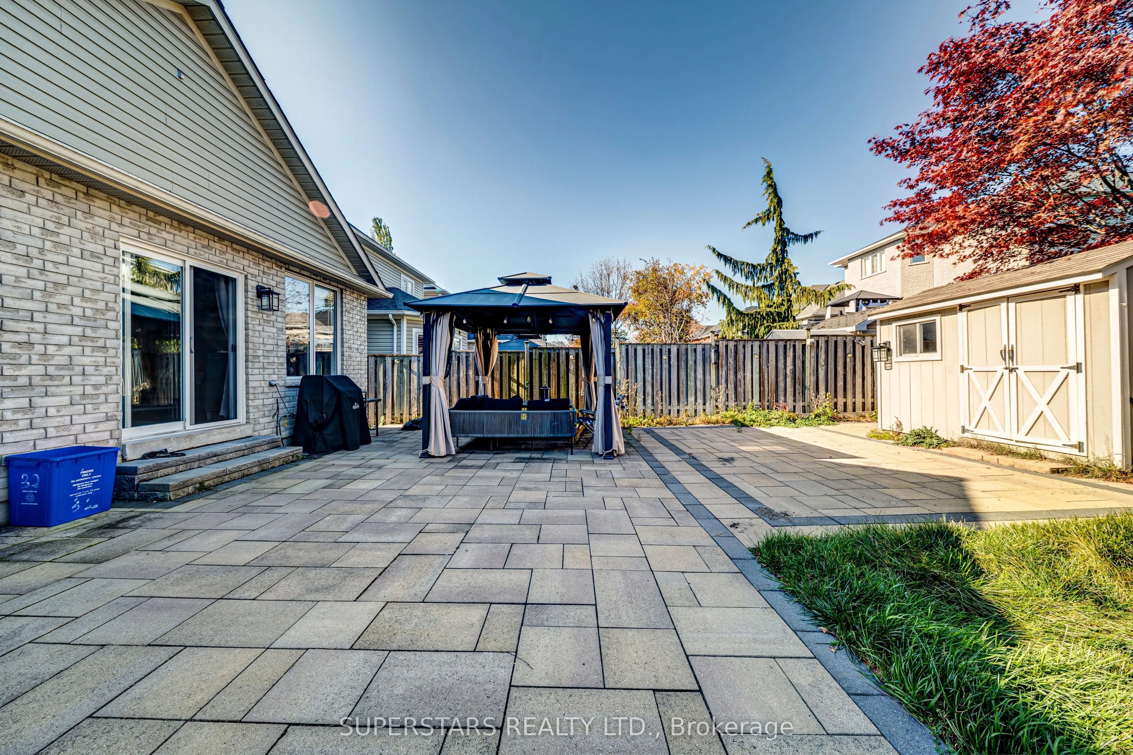 32 Divine Drive