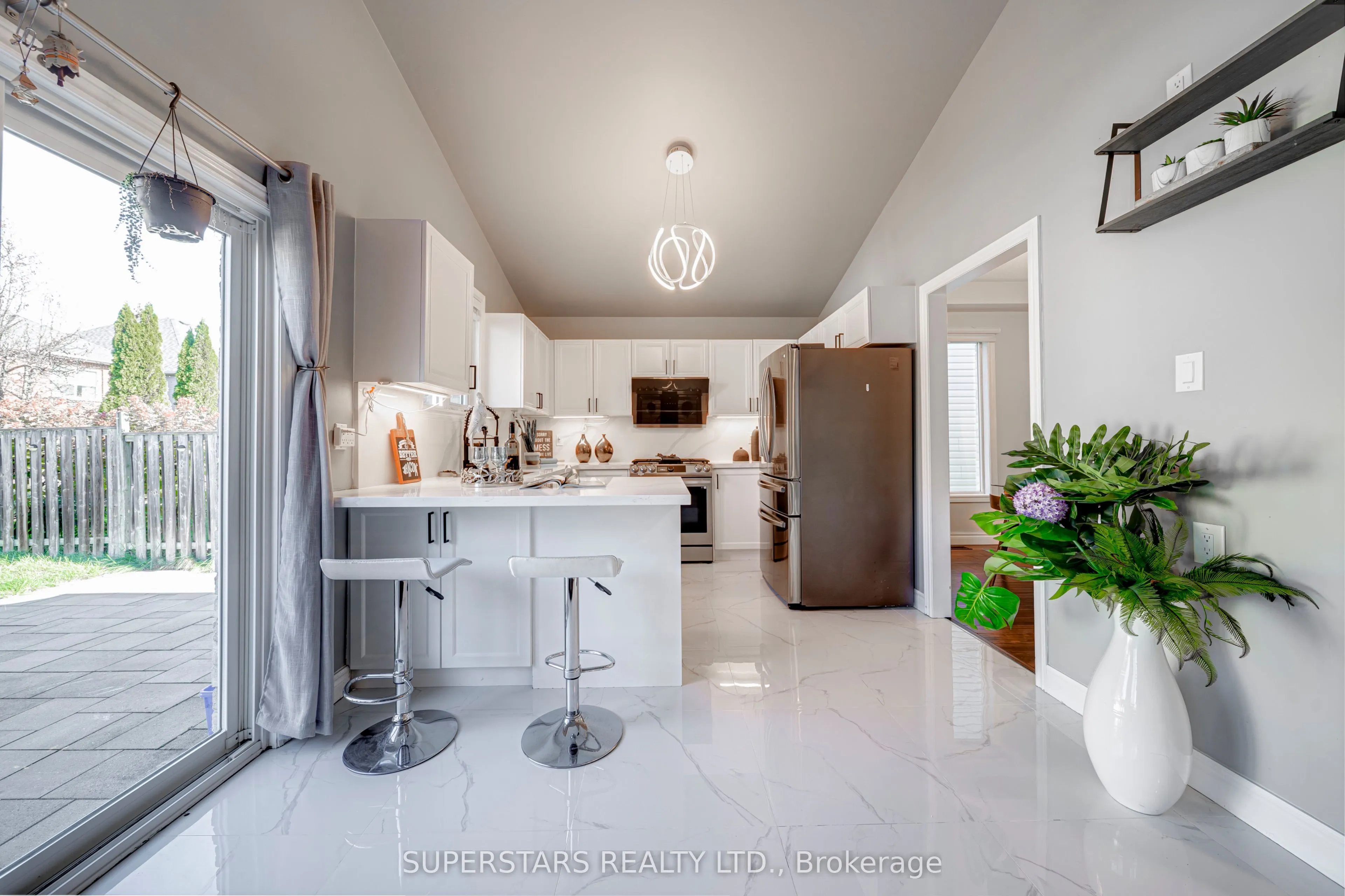 32 Divine Drive