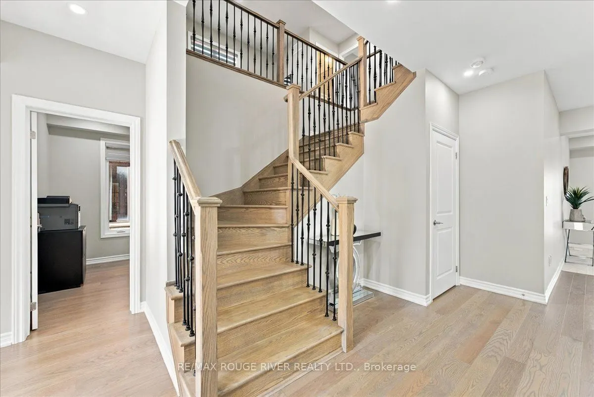 520 Coronation Road