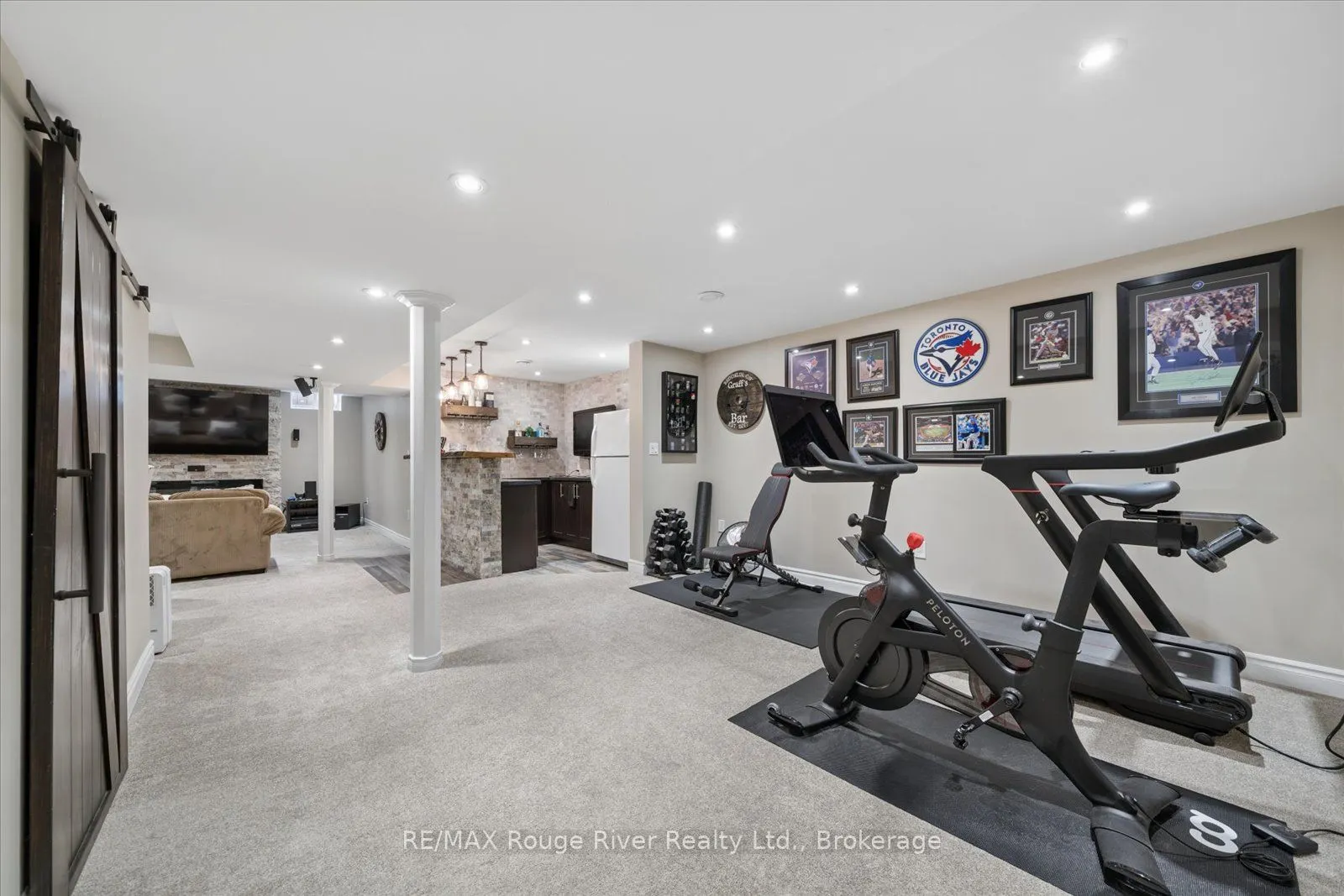 36 Shrewsbury Drive