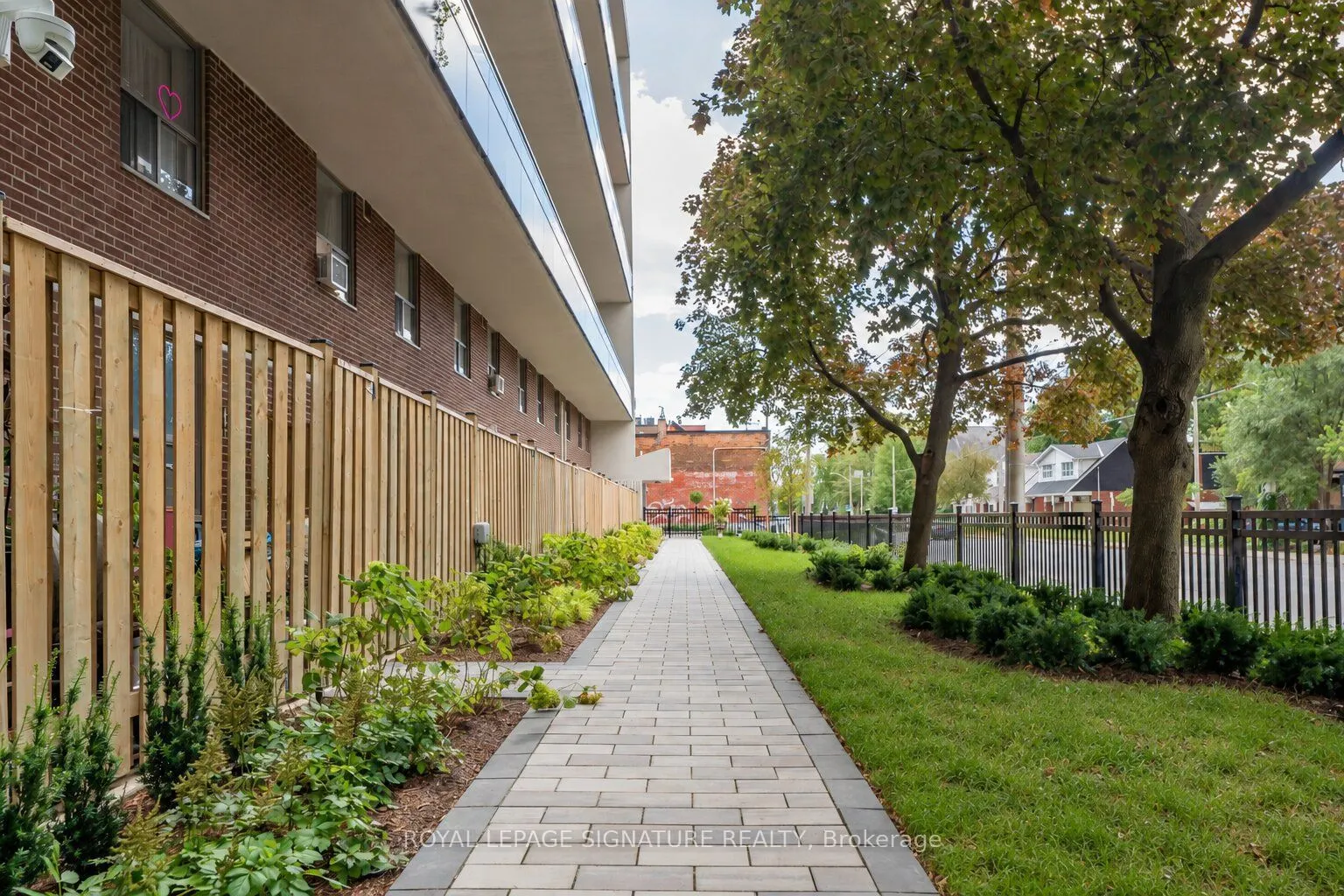 1071 Woodbine Avenue #211