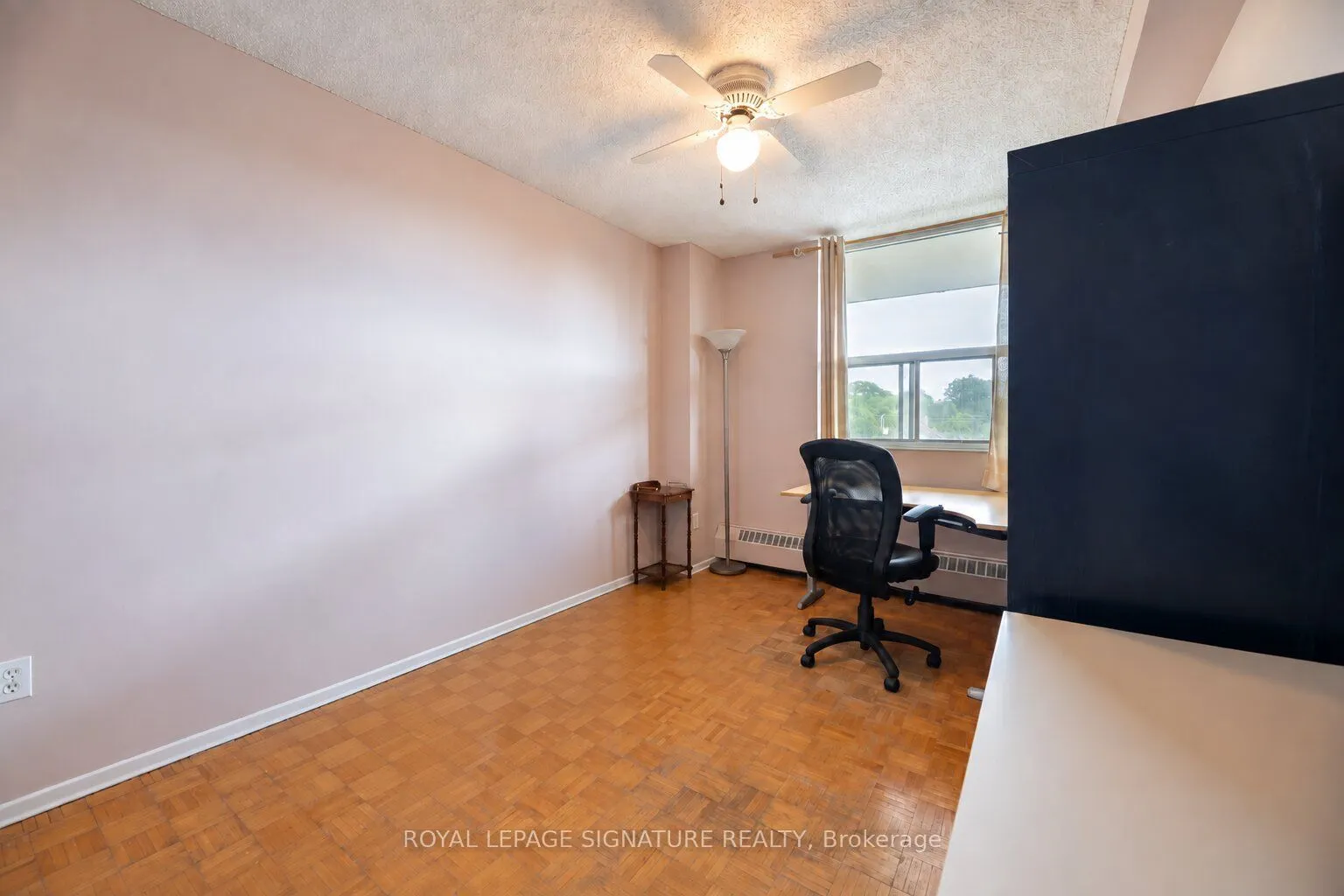 1071 Woodbine Avenue #211