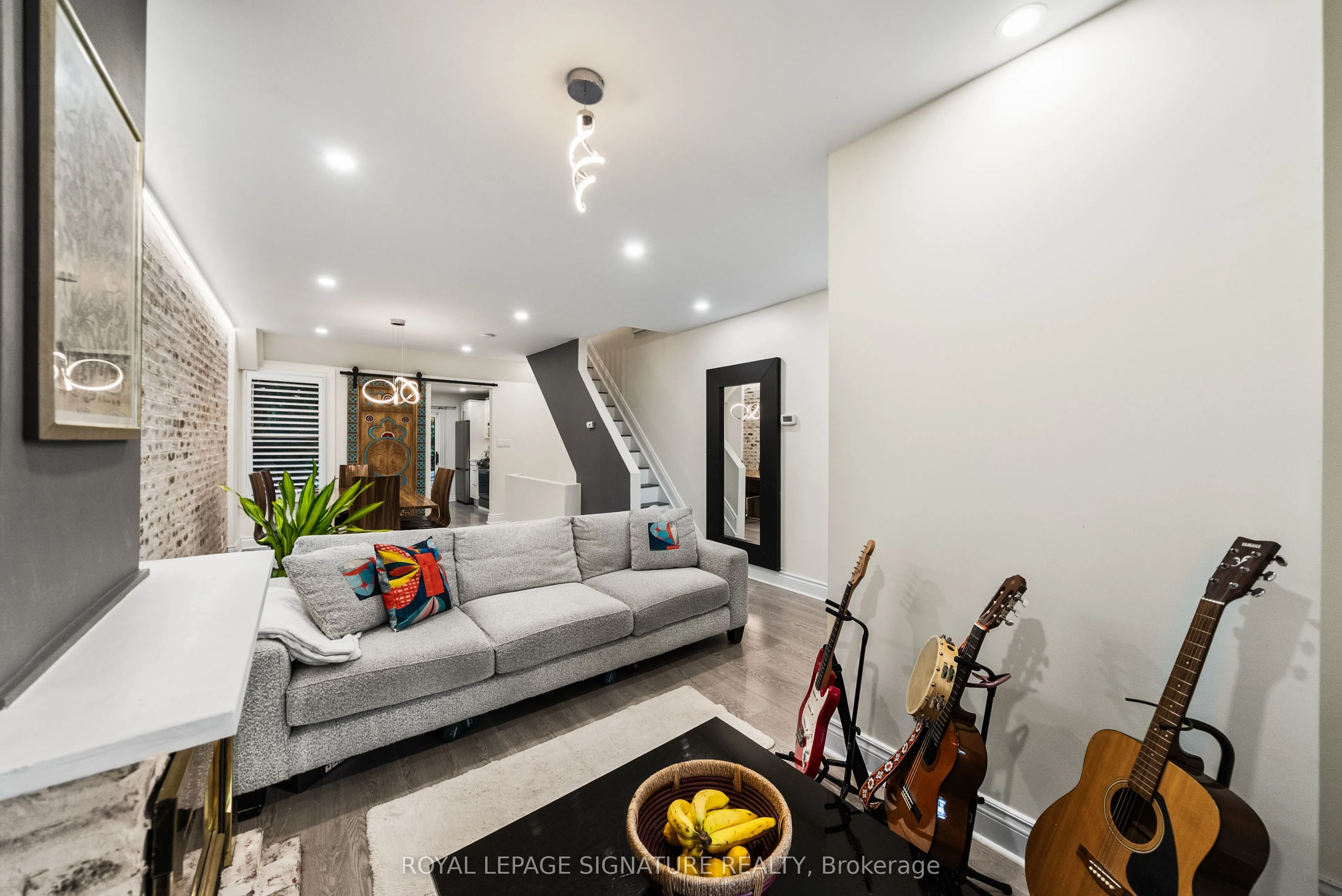 122 Duvernet Avenue