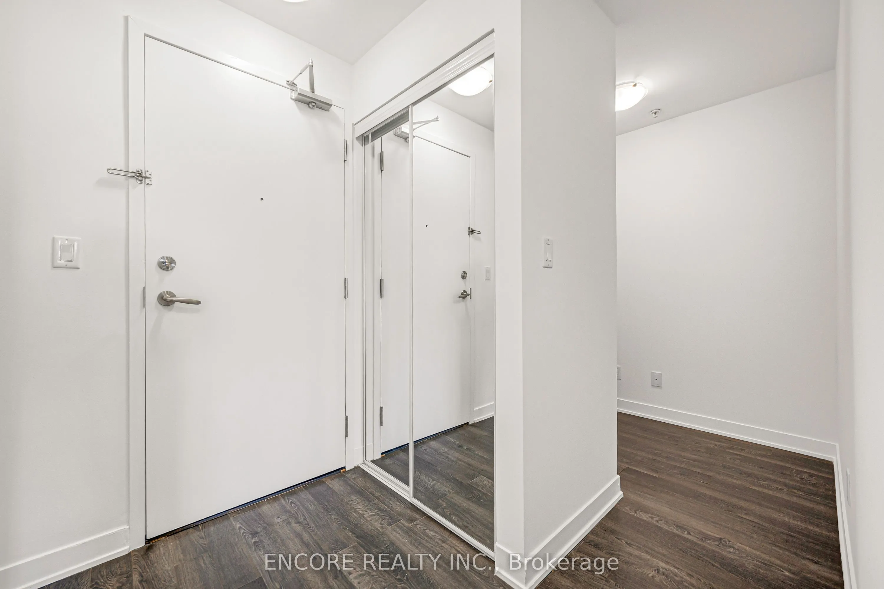 3560 St Clair Avenue E #215