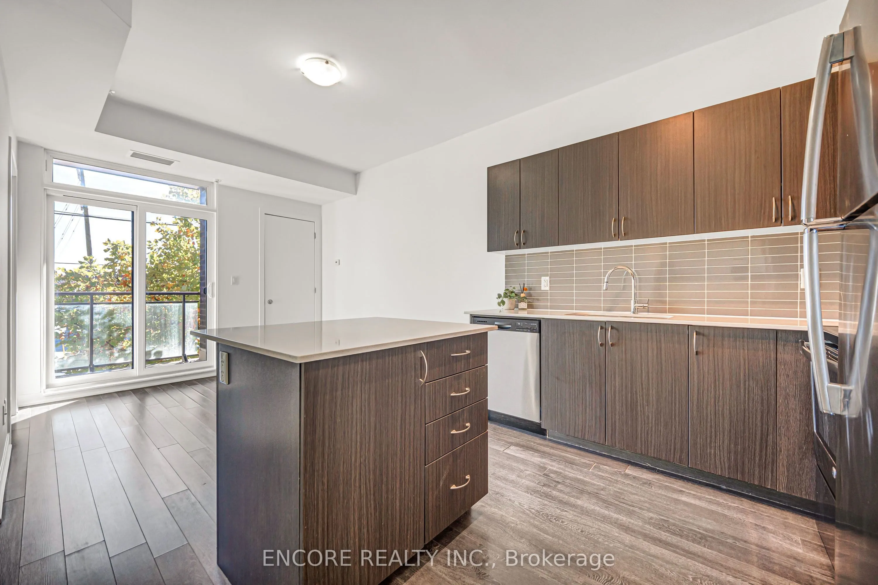 3560 St Clair Avenue E #215
