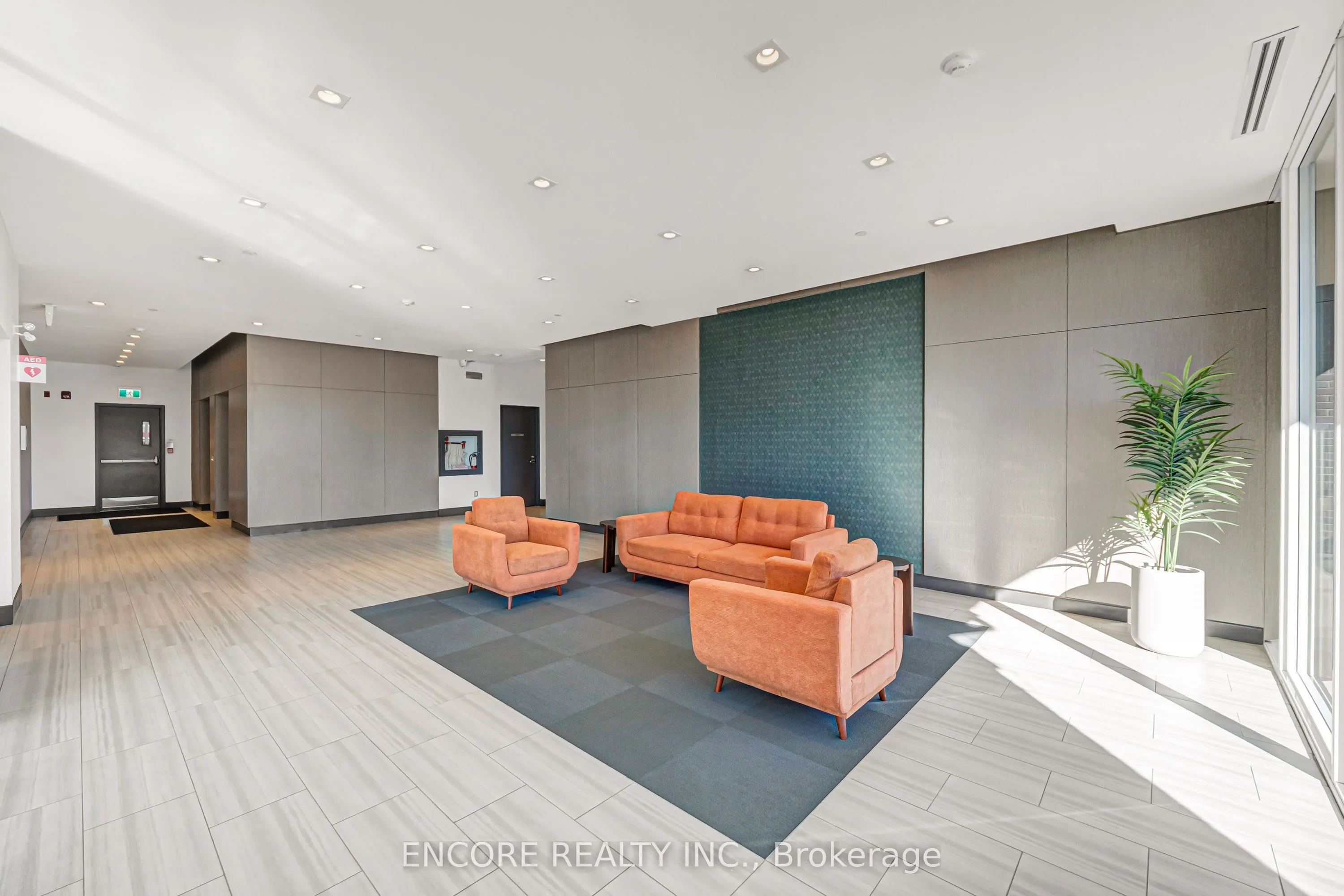 3560 St Clair Avenue E #215