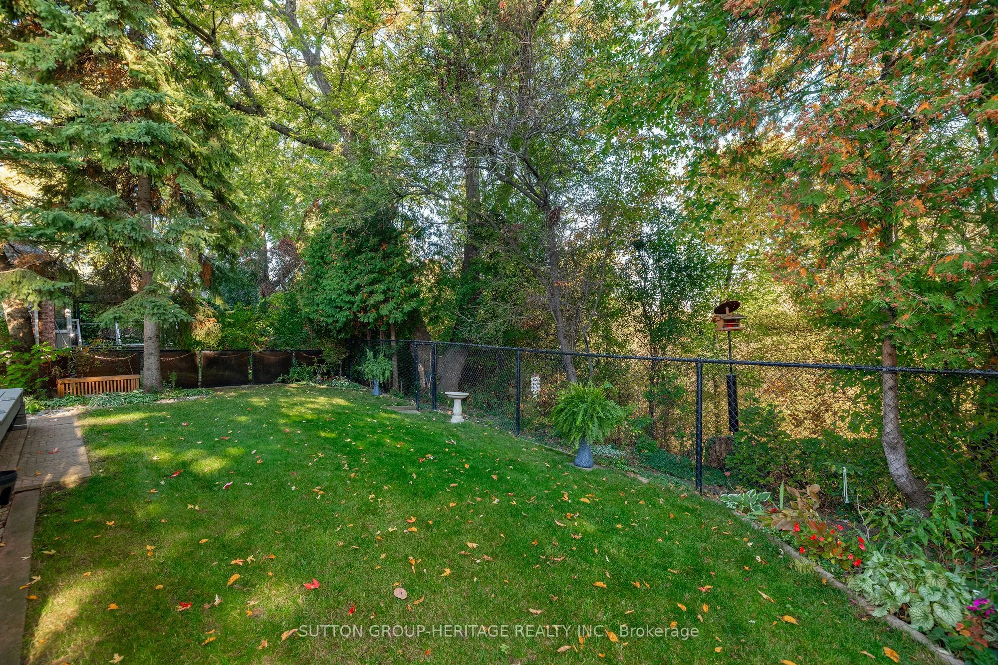 2526 Linwood Street