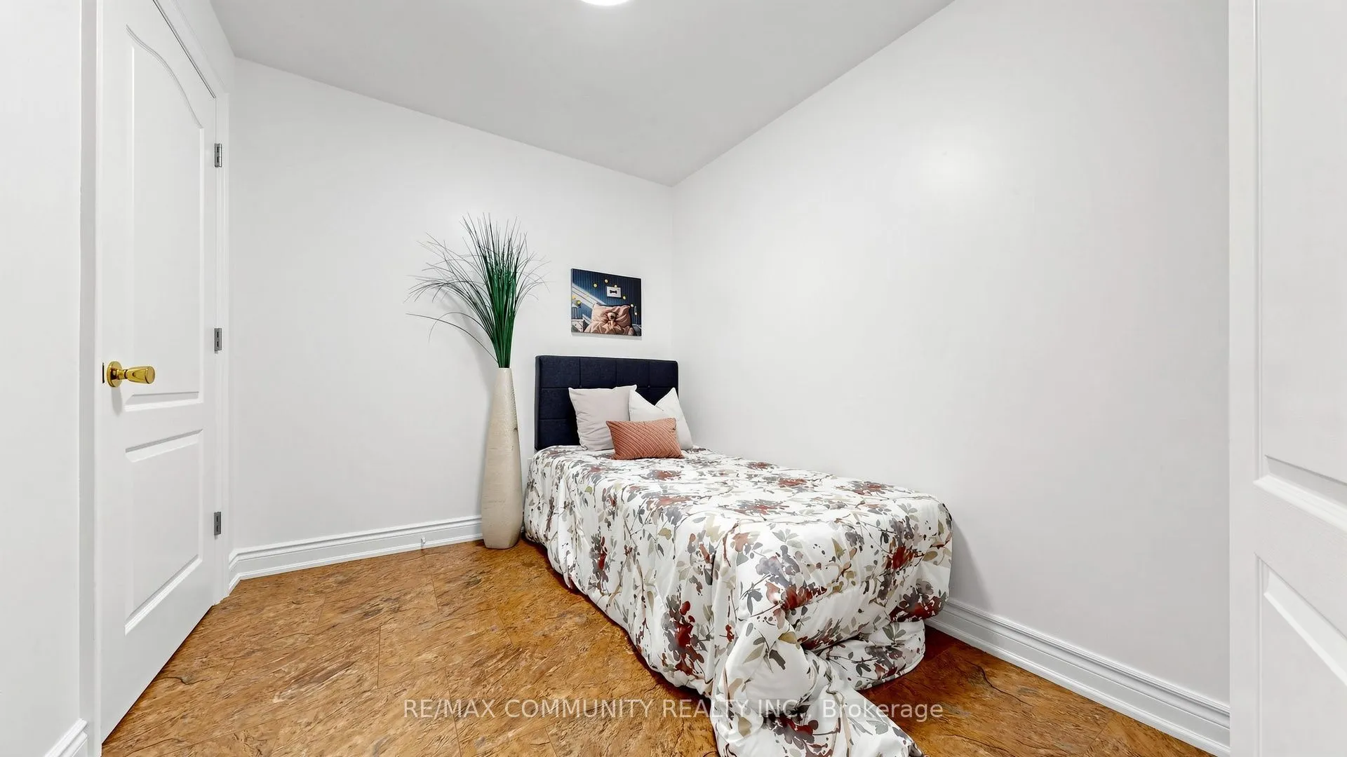 118 Harewood Avenue