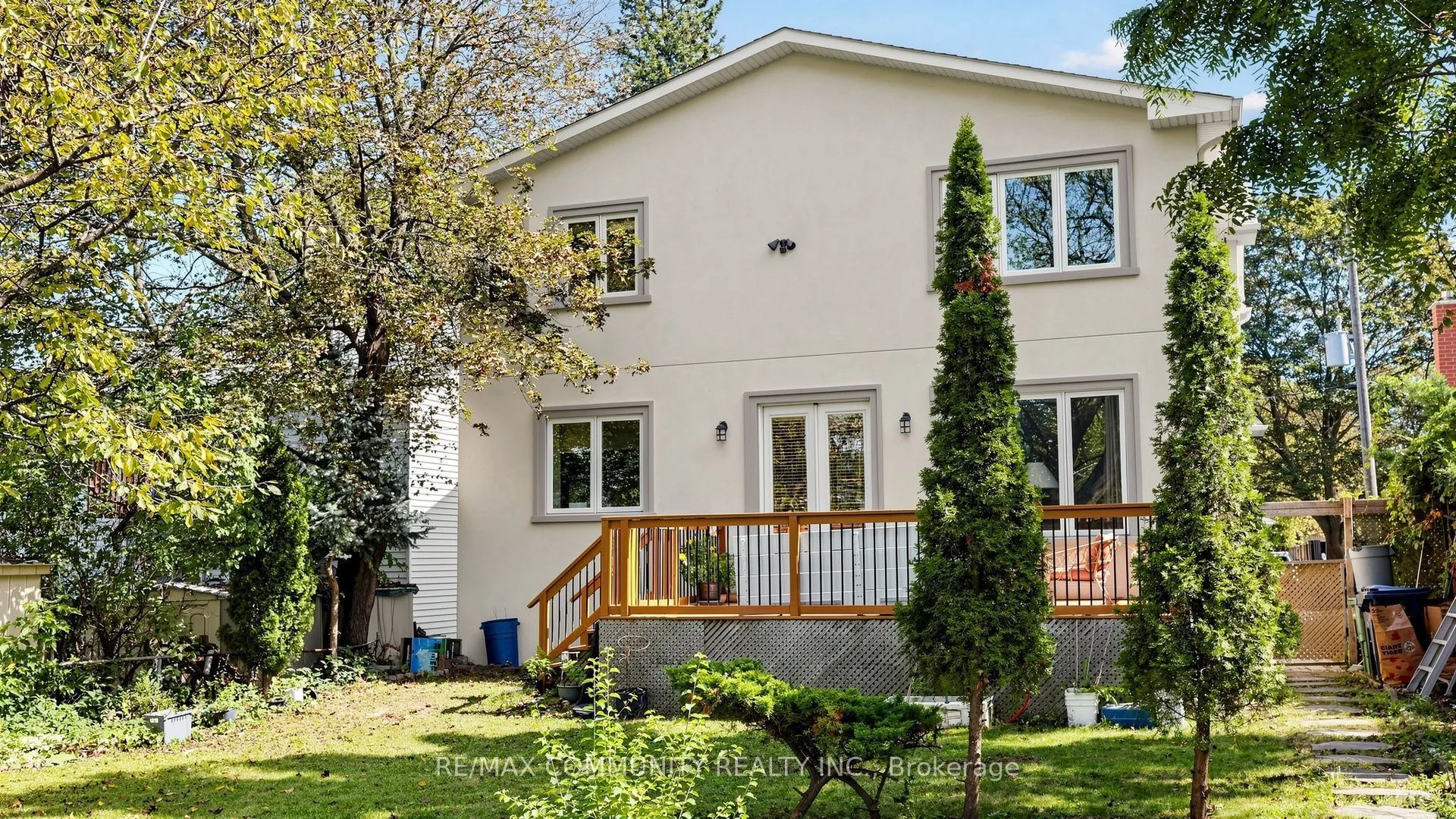 118 Harewood Avenue