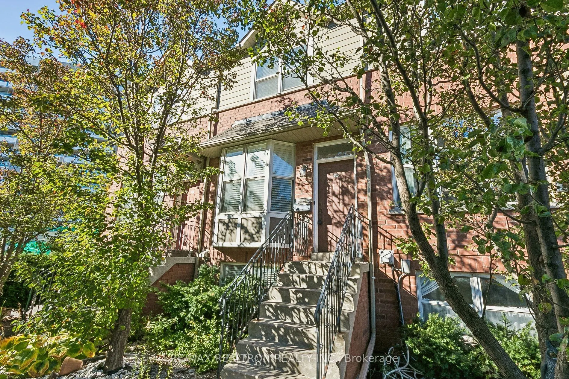 20 Florist Lane