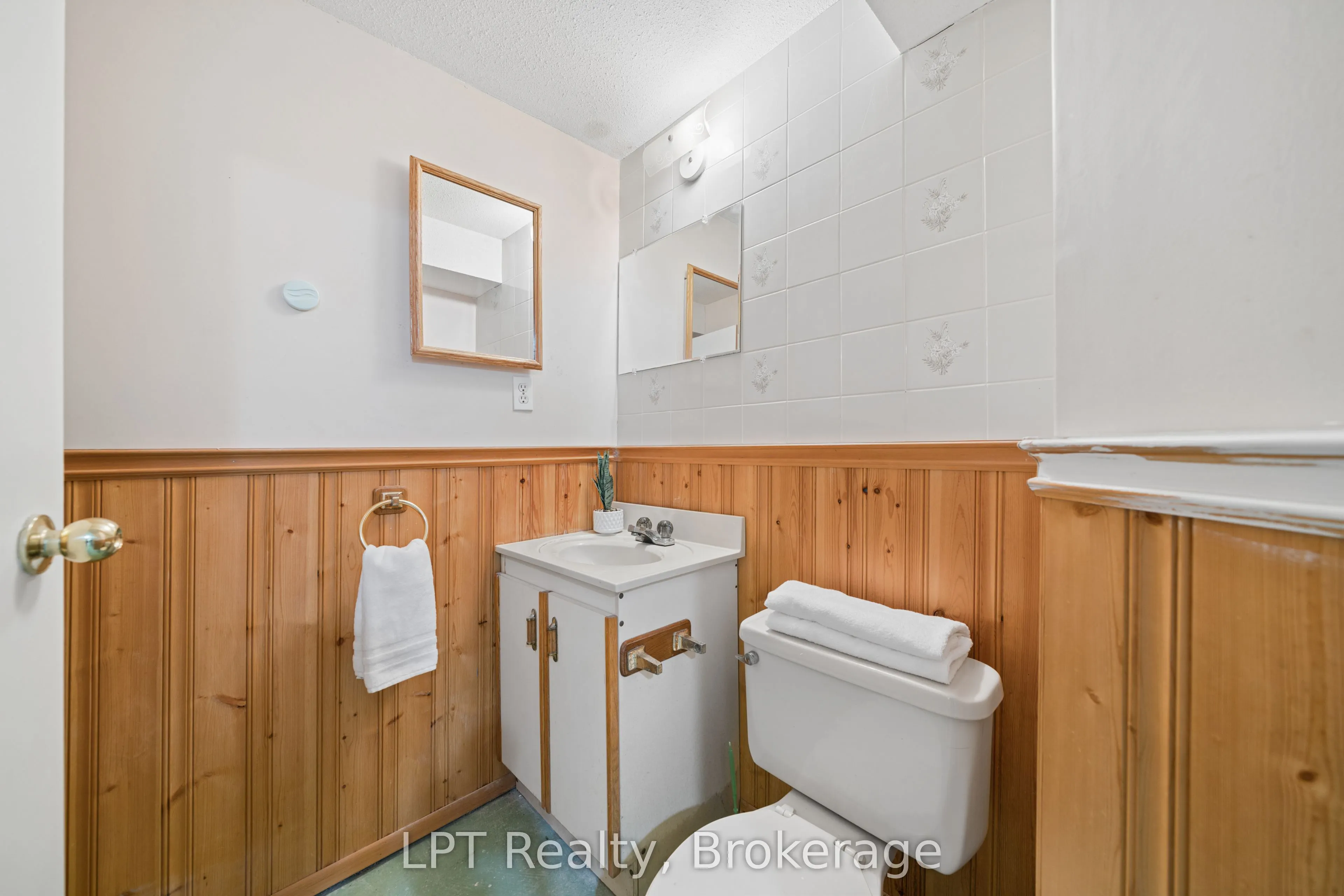 420 Cobblehill Drive