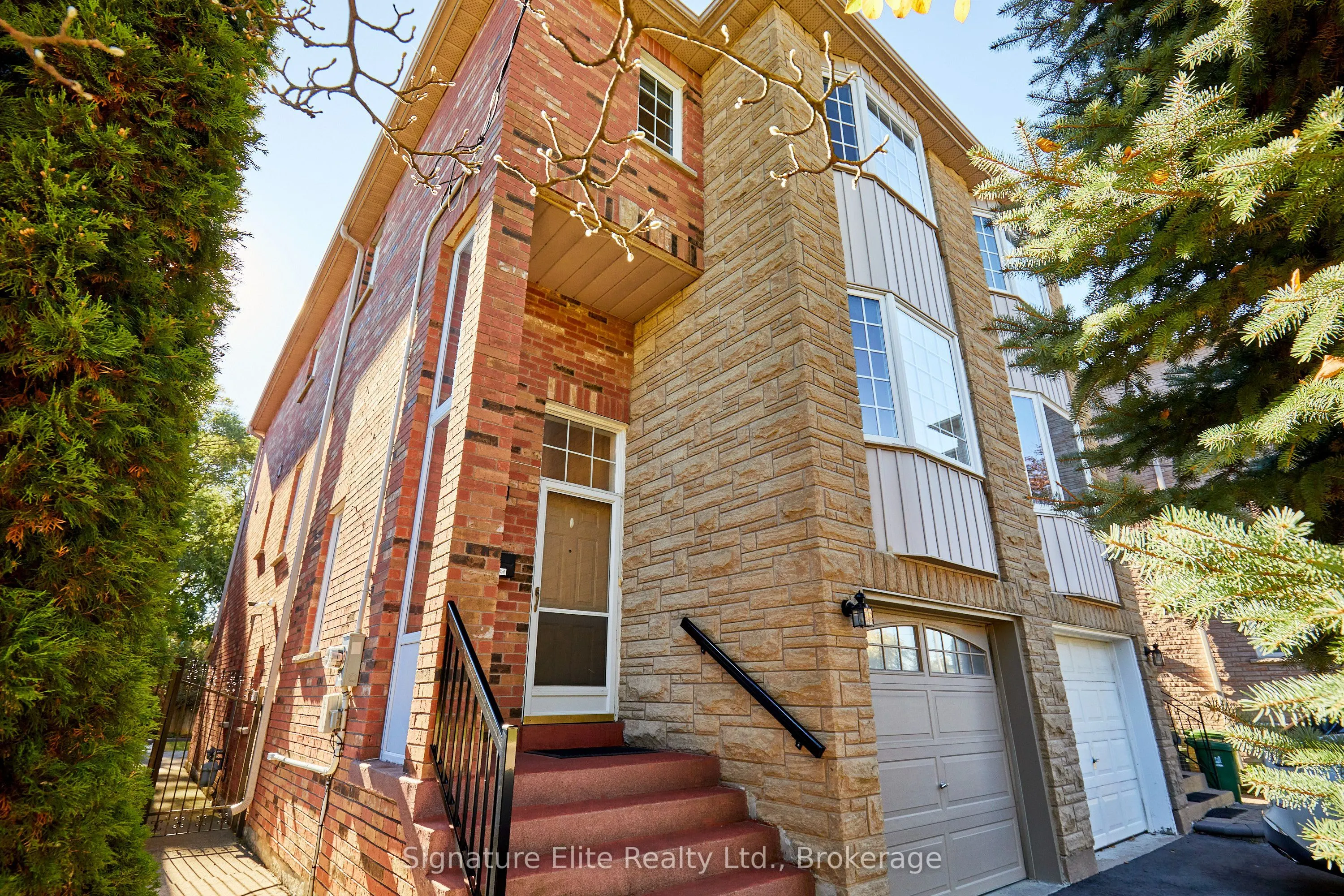 76 Brinloor Boulevard