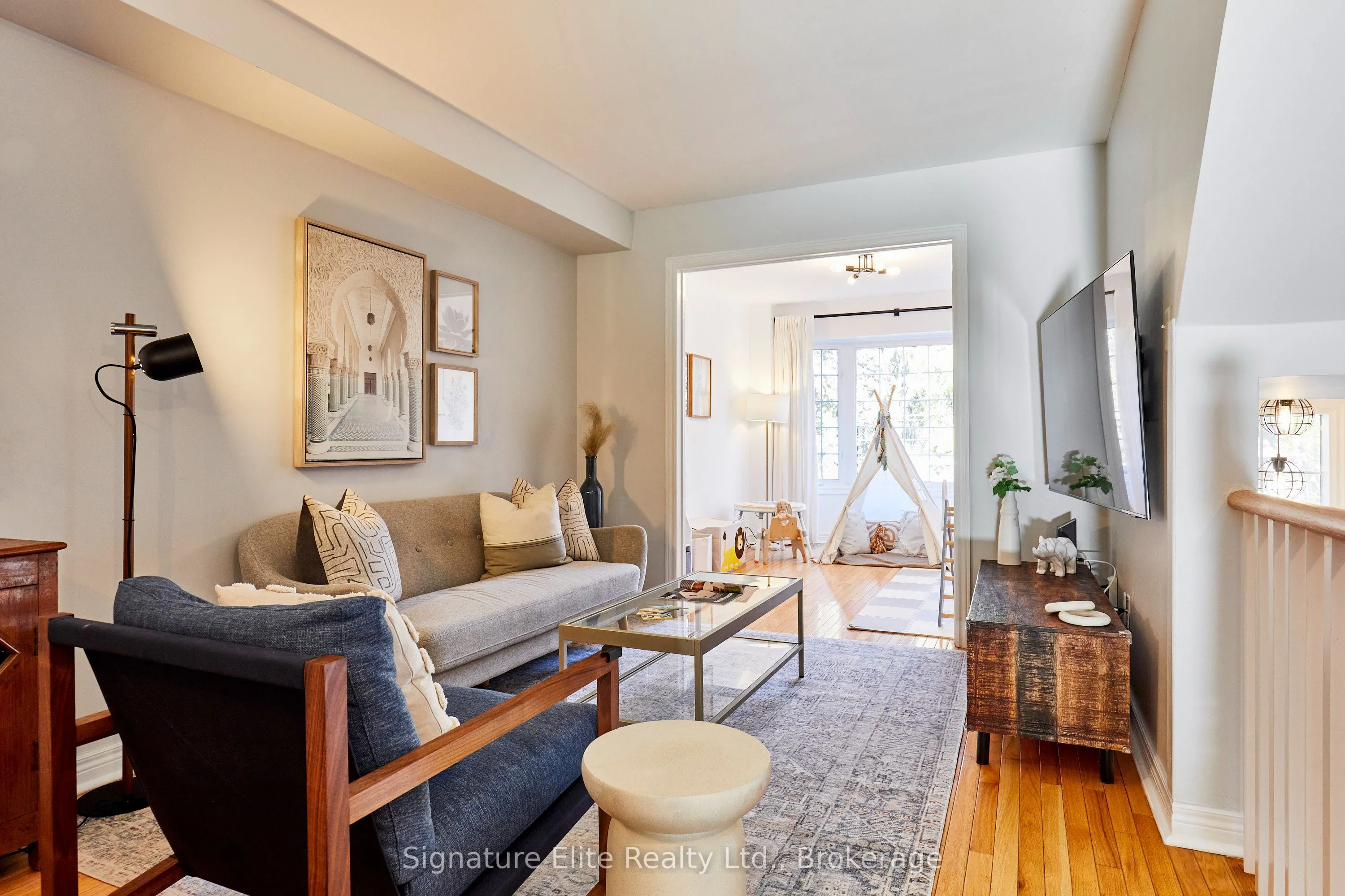 76 Brinloor Boulevard