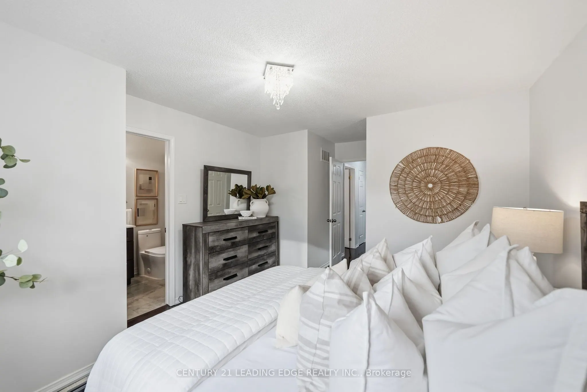 1732 Silver Maple Drive