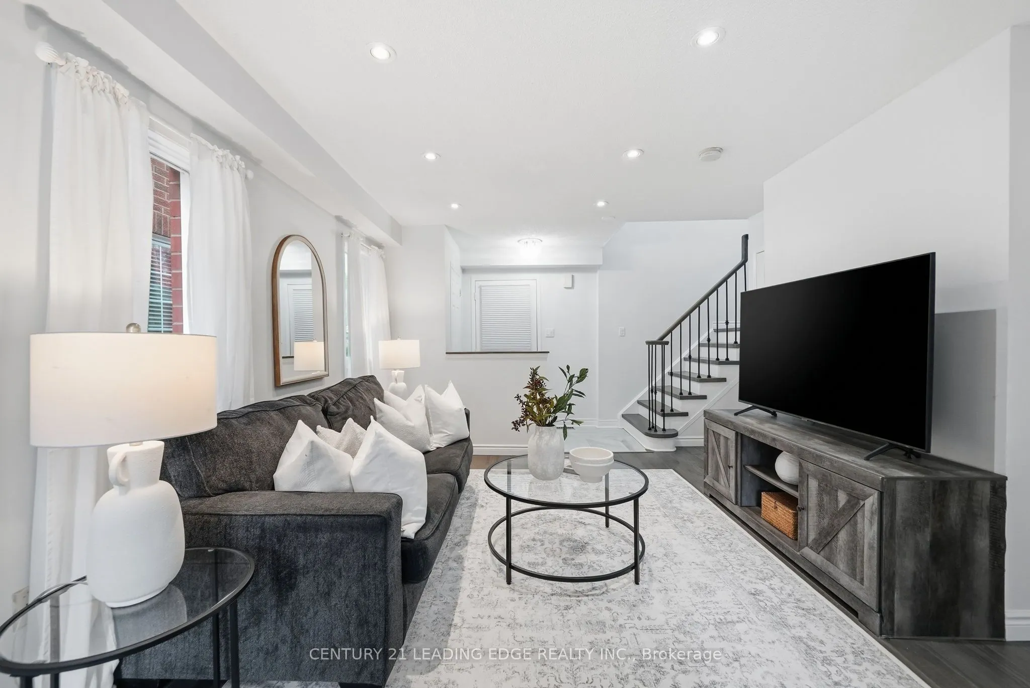 1732 Silver Maple Drive